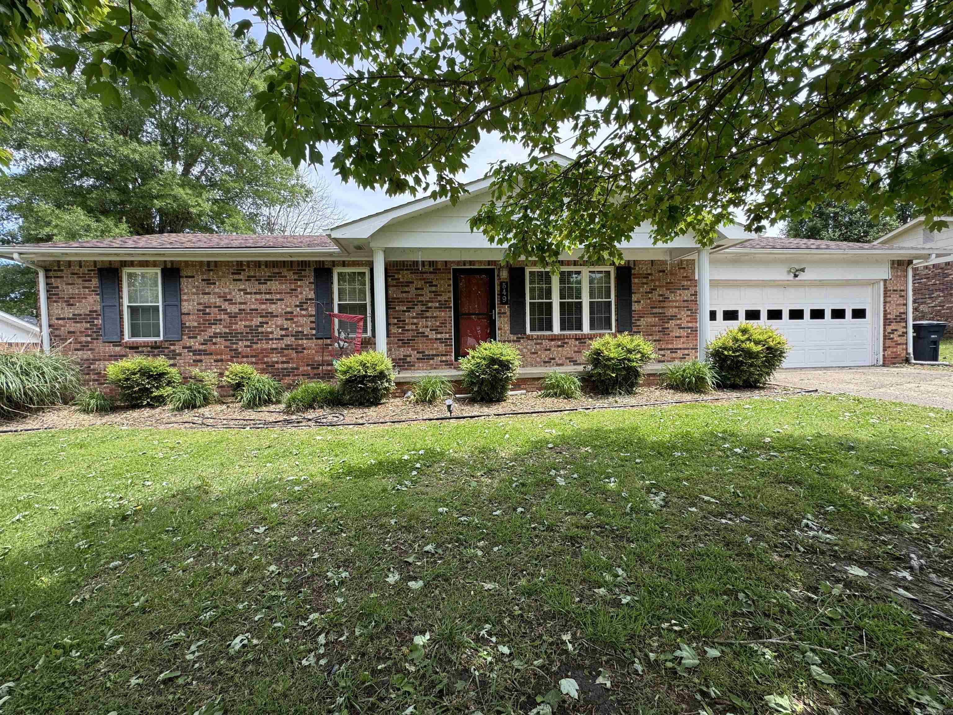 549 Ann  Piggott, AR