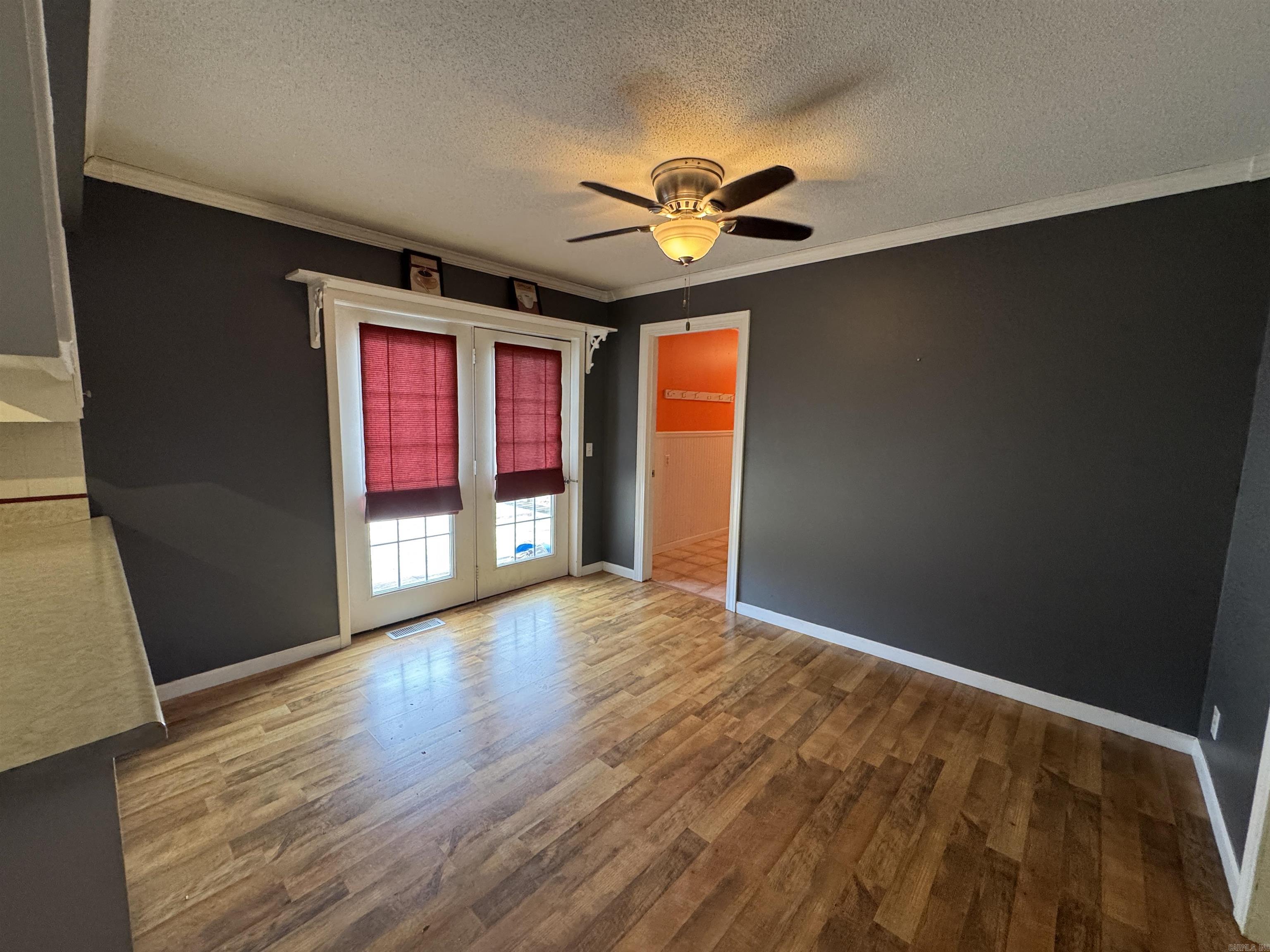 549 Ann  Piggott, AR