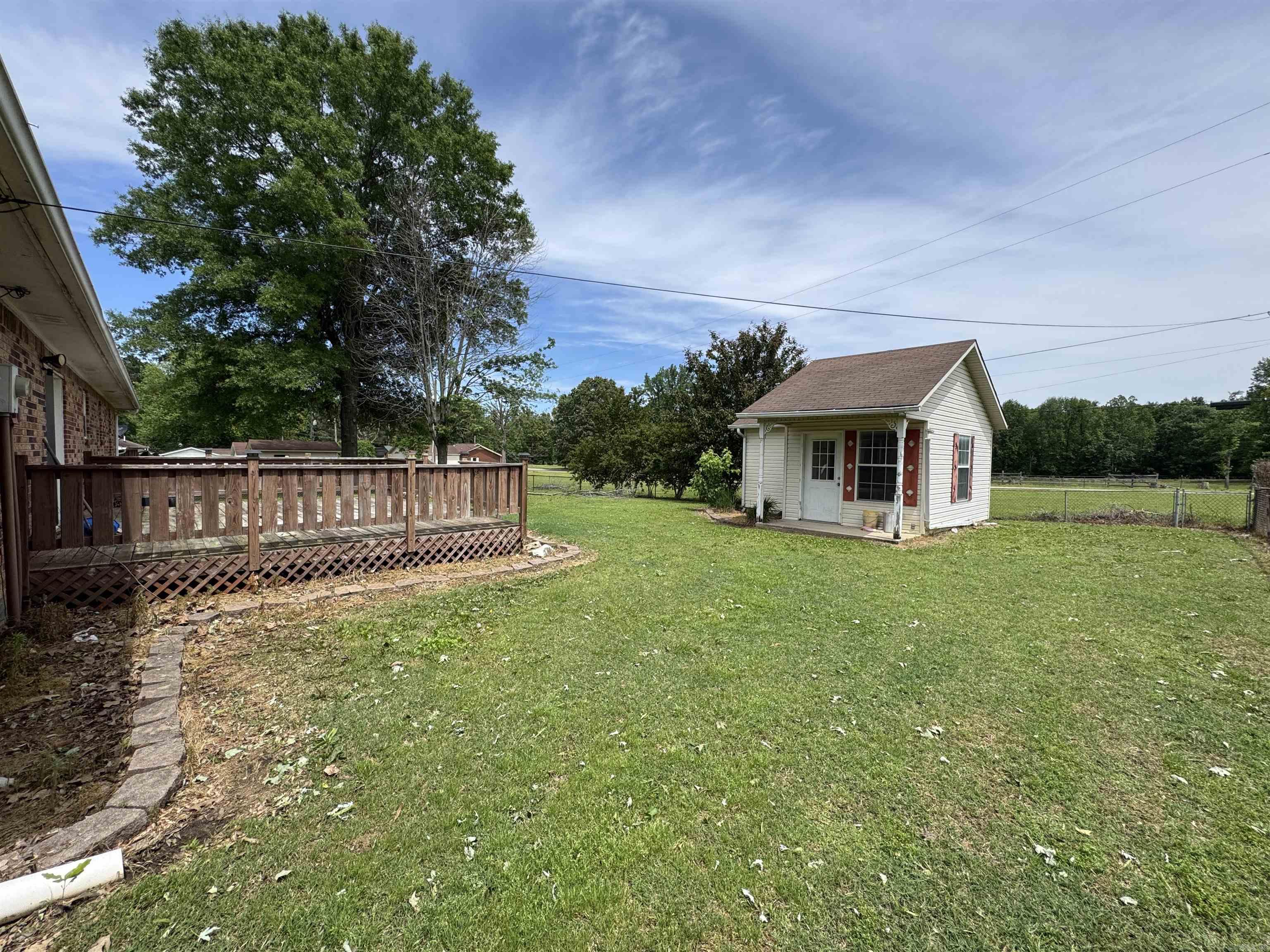 549 Ann  Piggott, AR