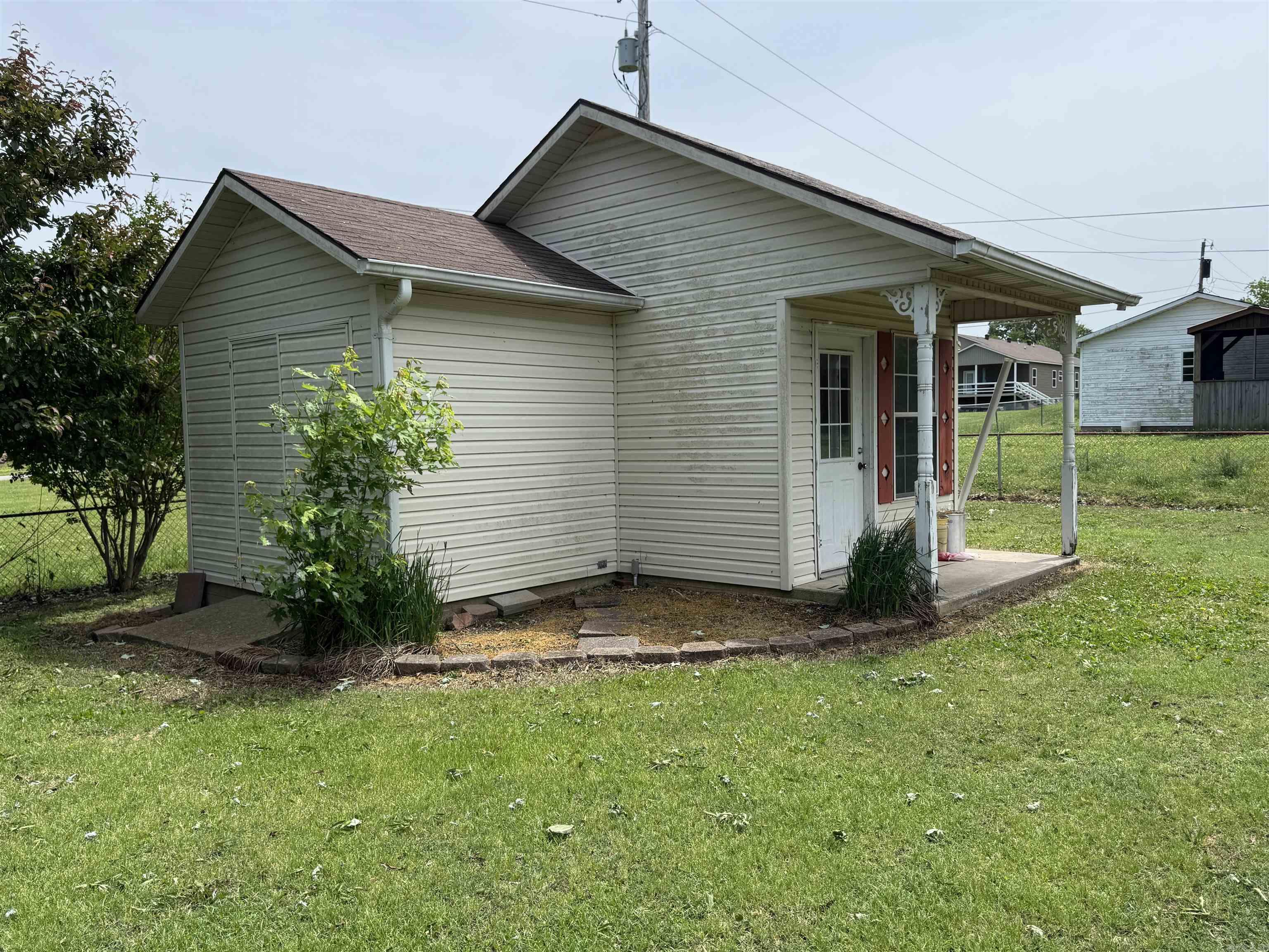 549 Ann  Piggott, AR