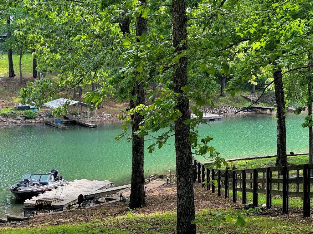 14 Winnebago  Cherokee Village, AR