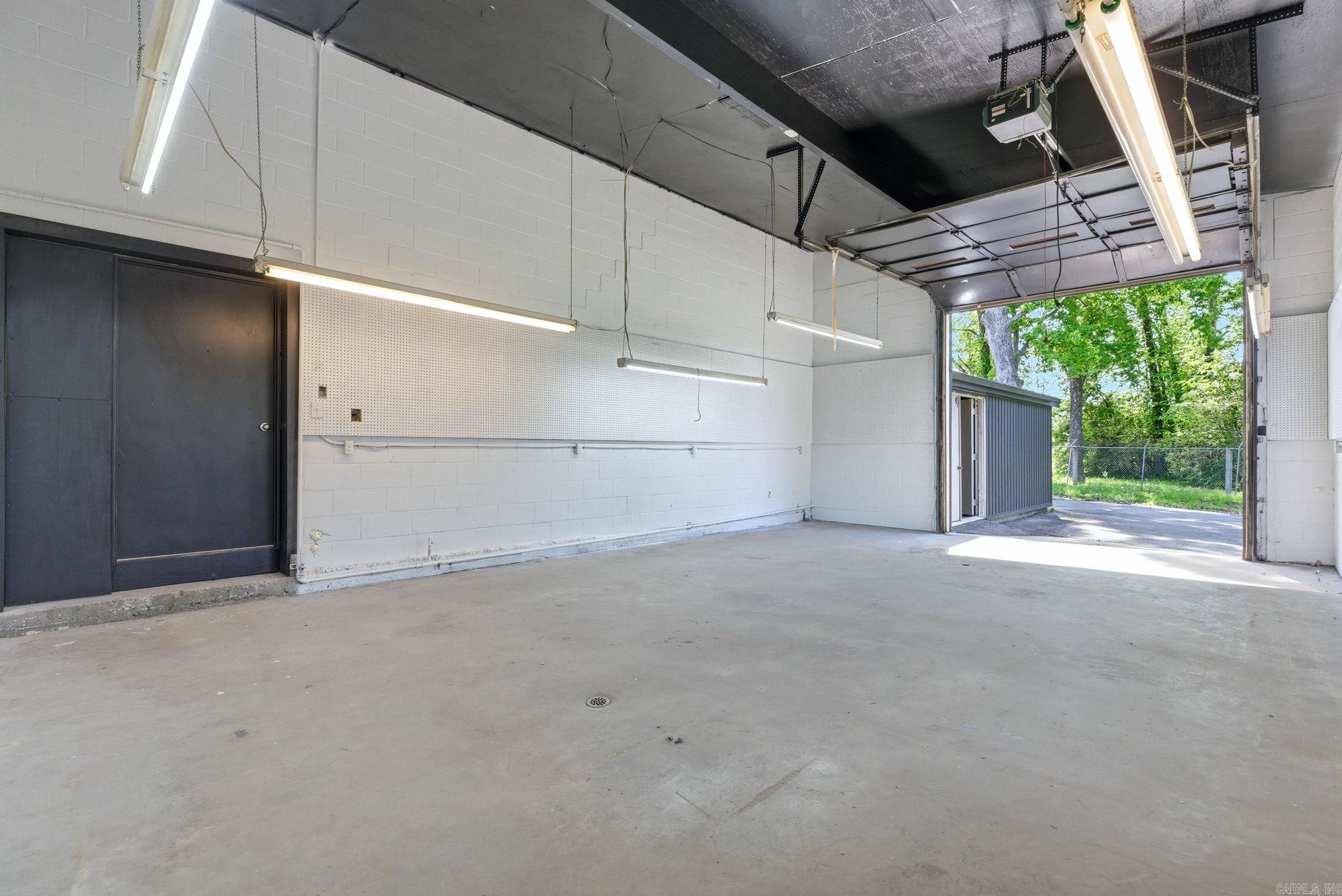 702 DeWitt Henry  Beebe, AR