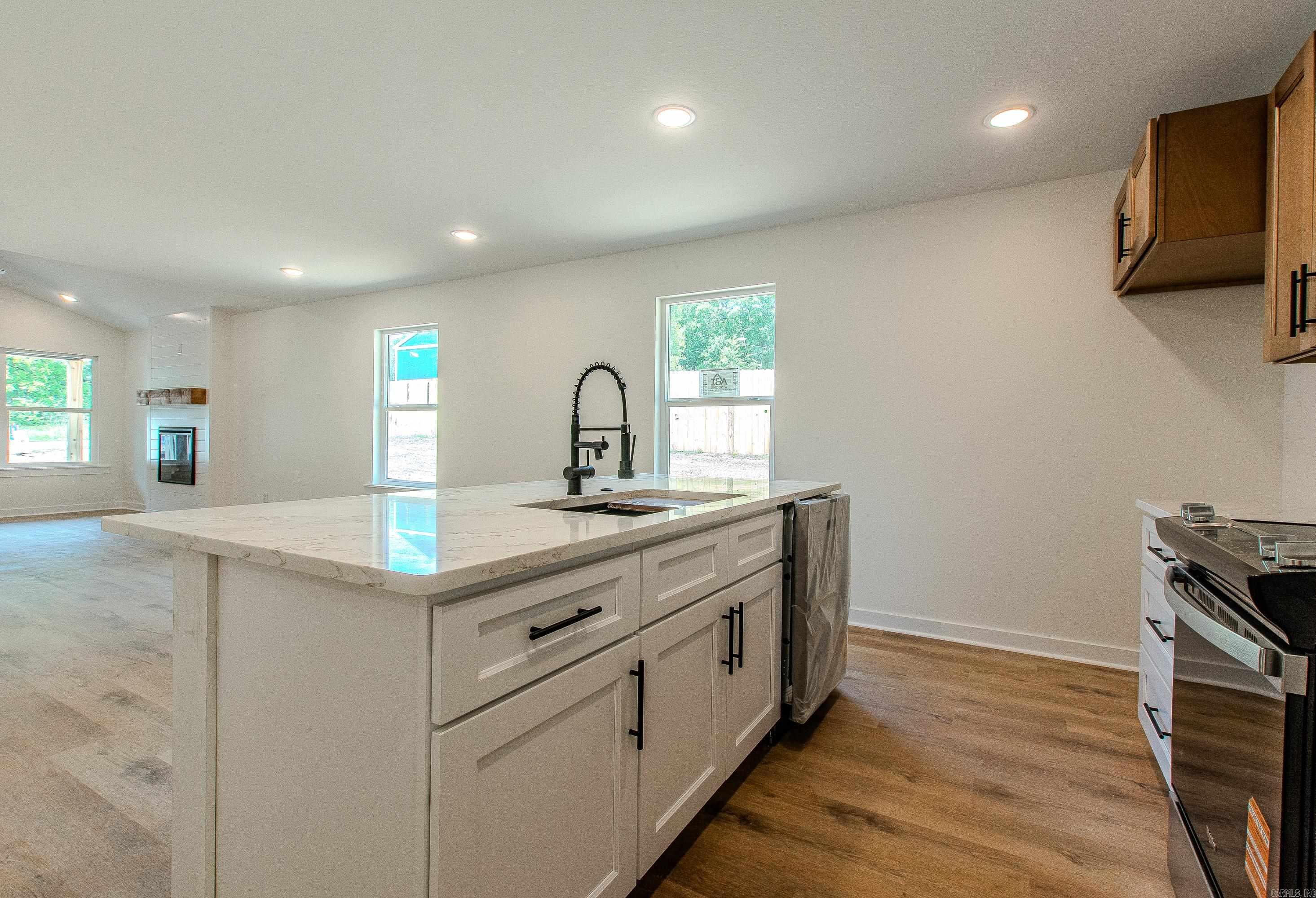 430 Main  Bauxite, AR