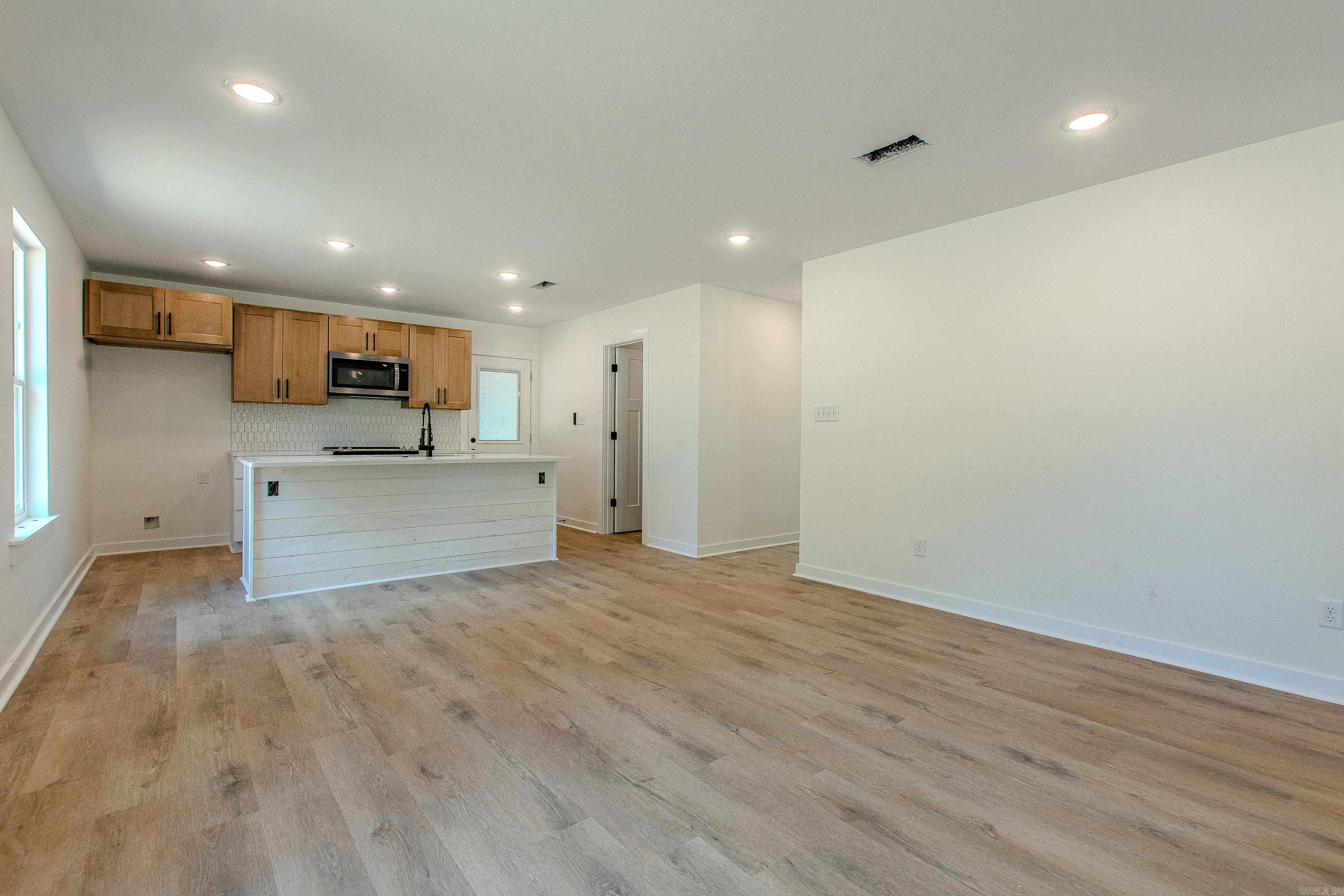 430 Main  Bauxite, AR