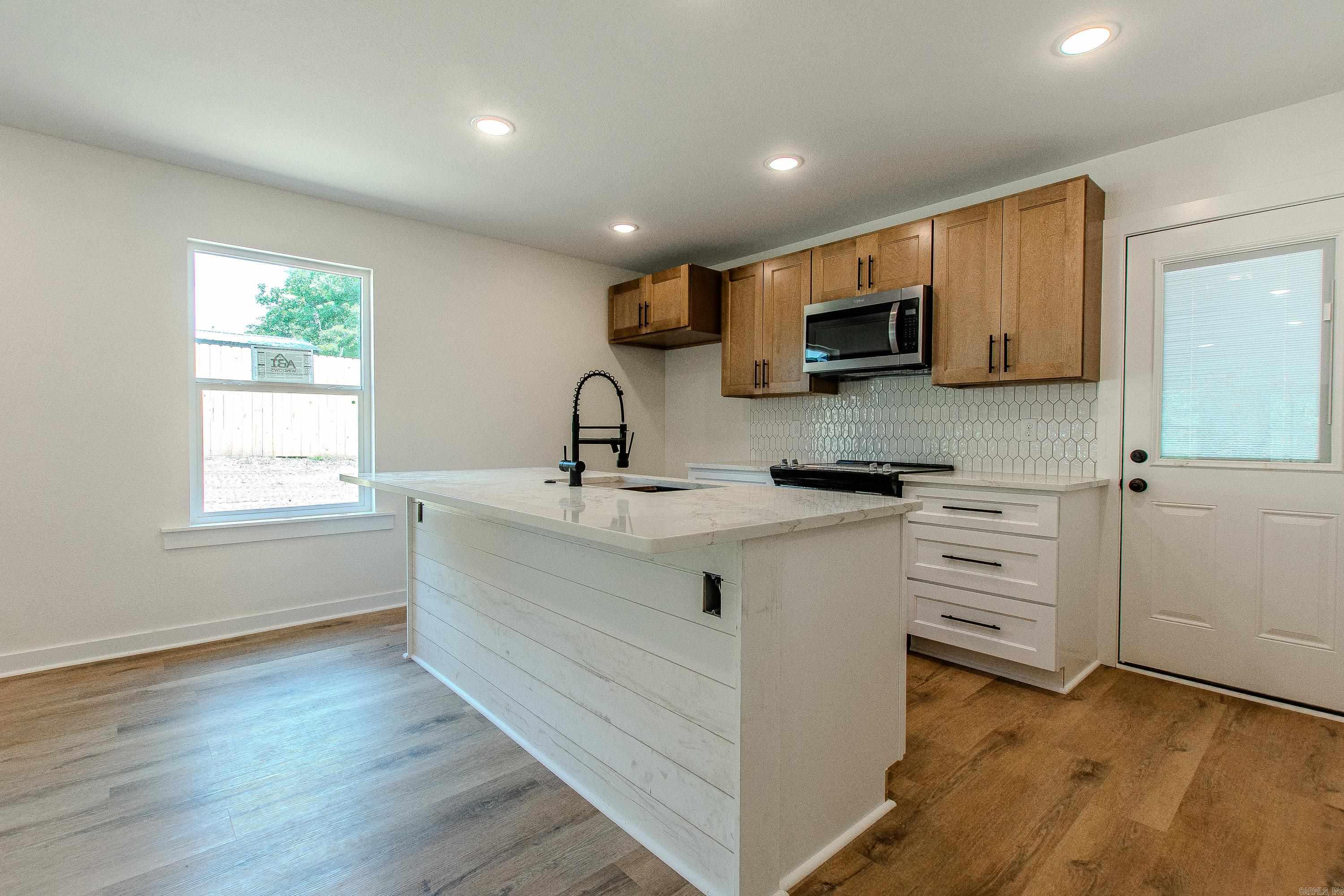 430 Main  Bauxite, AR