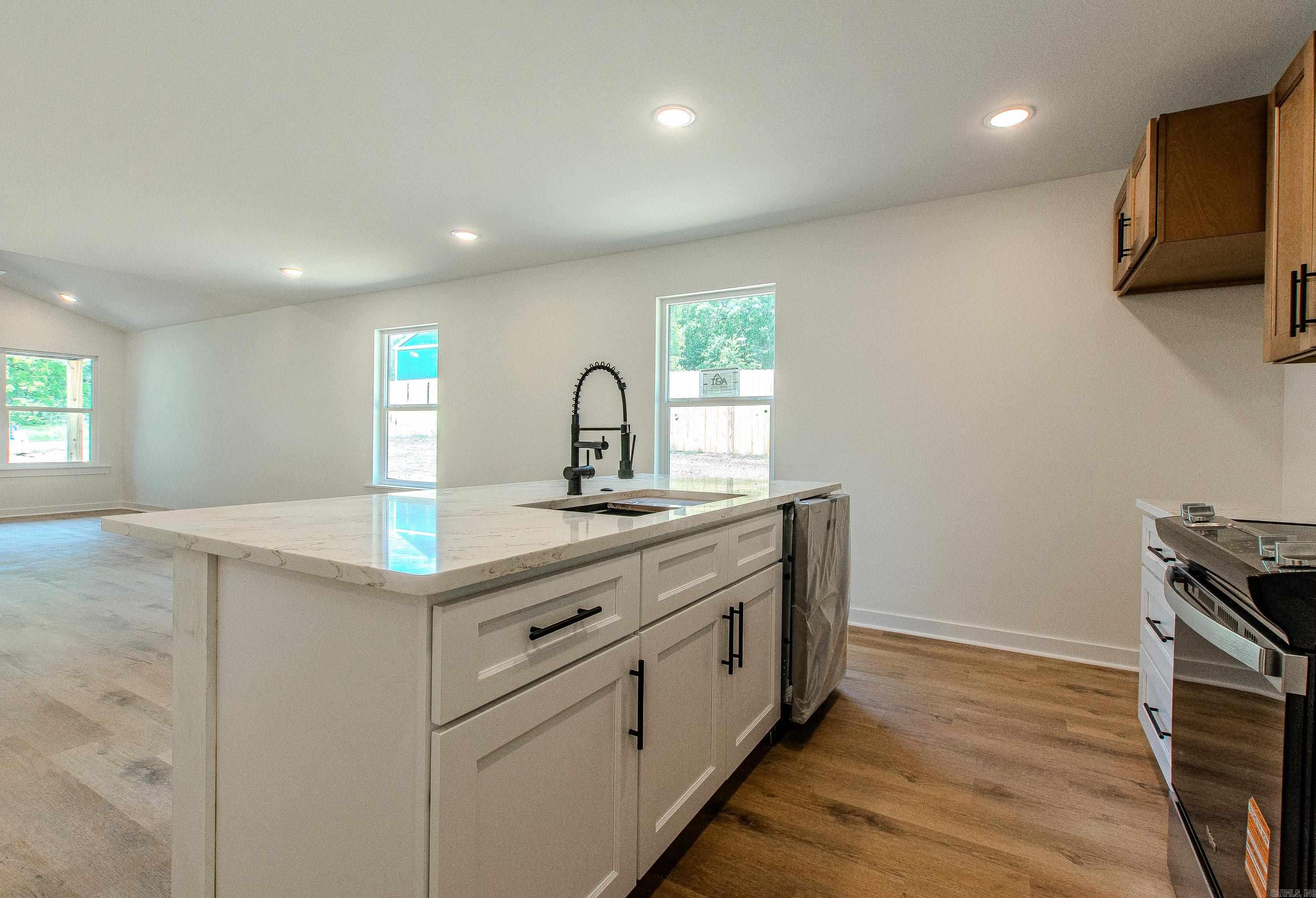 430 Main  Bauxite, AR