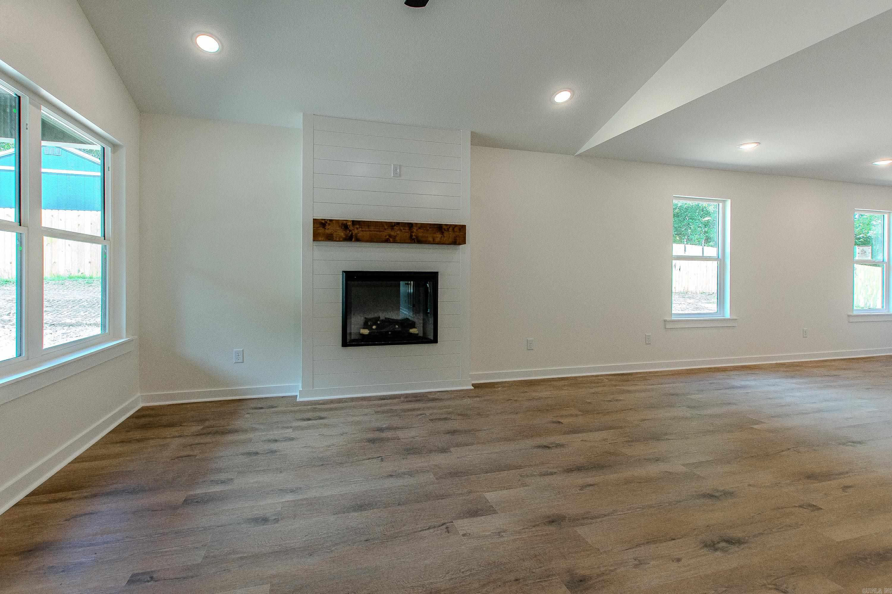 430 Main  Bauxite, AR