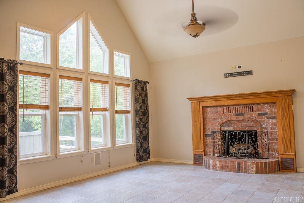120 Penny Ln  Mena, AR