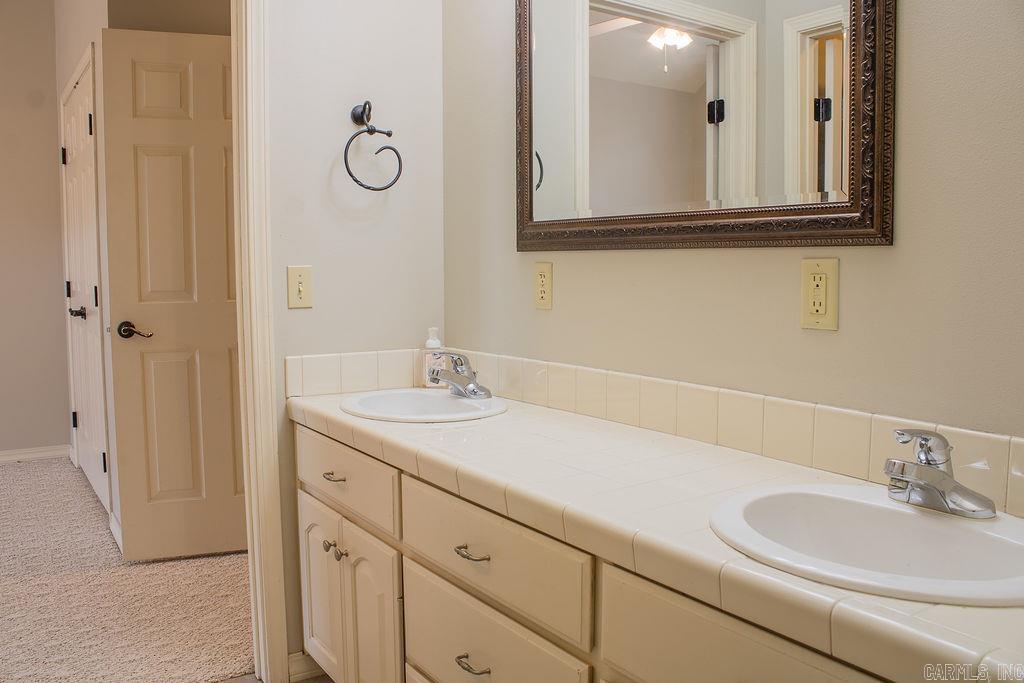 120 Penny Ln  Mena, AR