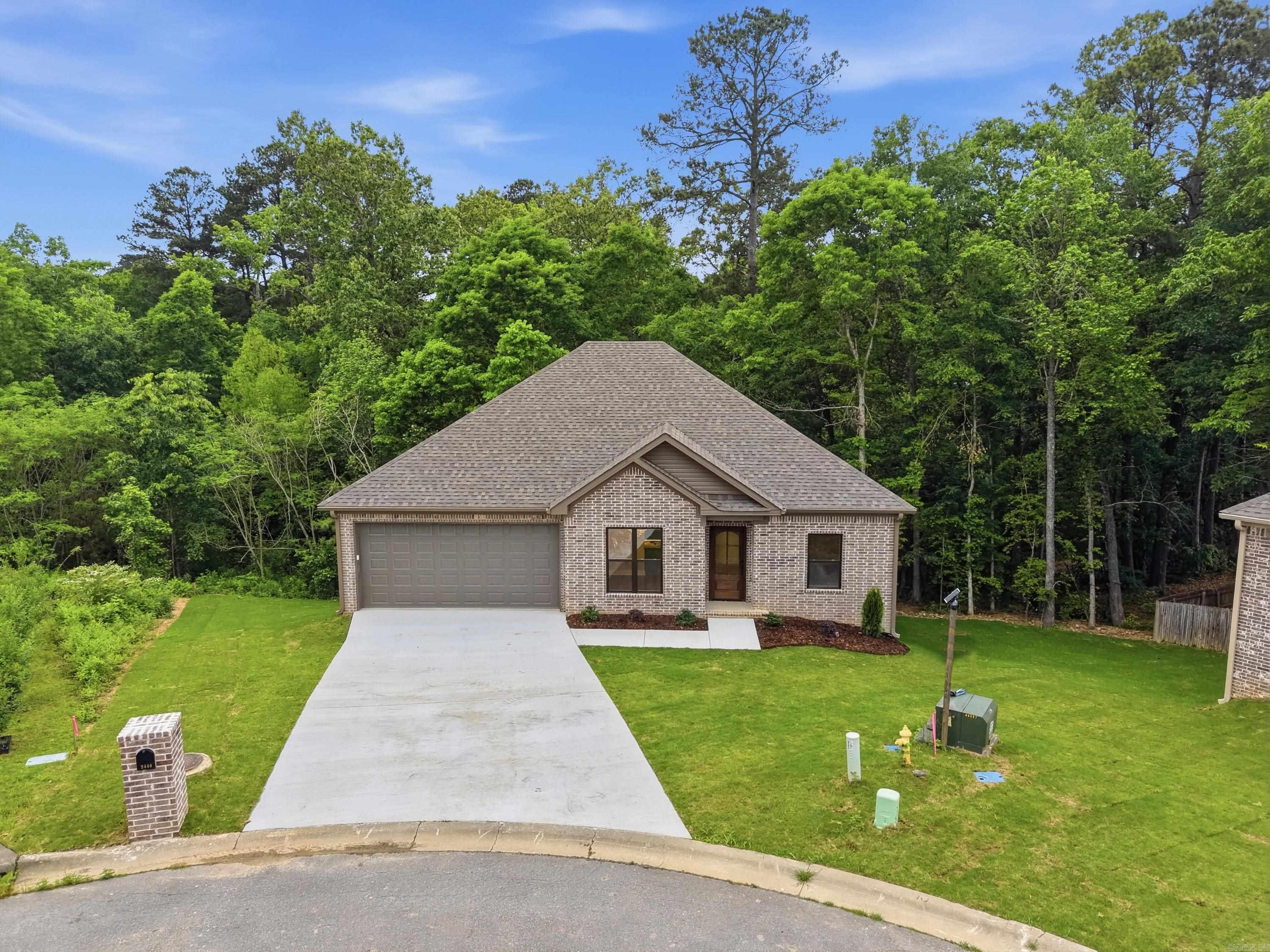 2440 Pleasant Willow  Benton, AR