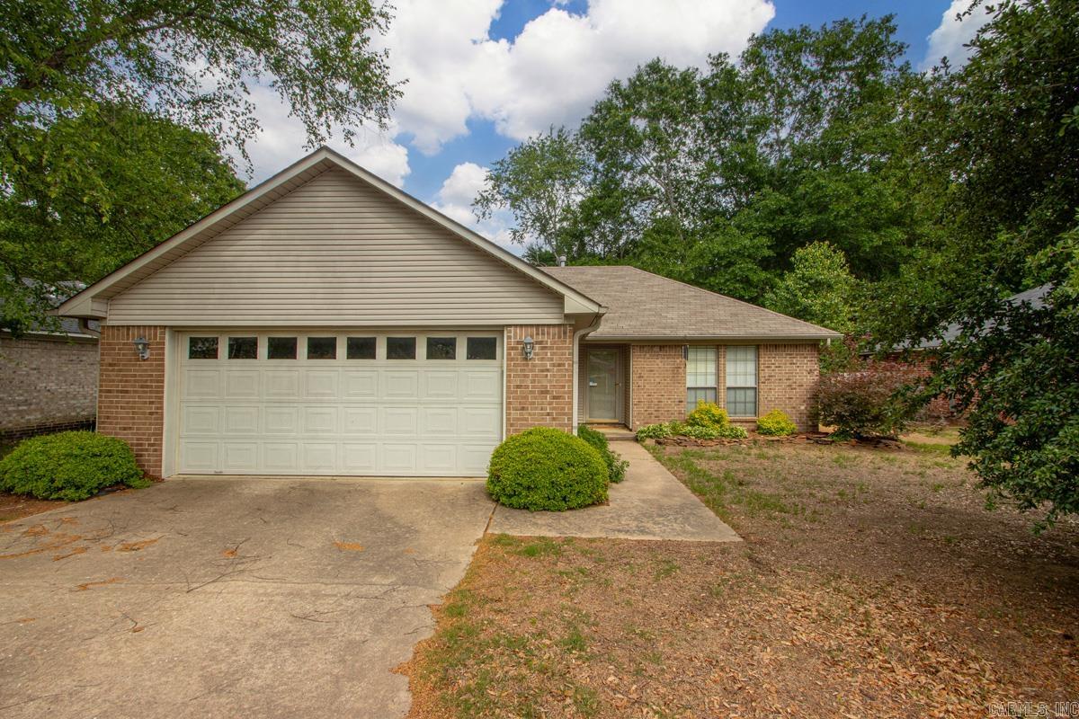 152 Donna Kay  Greenbrier, AR