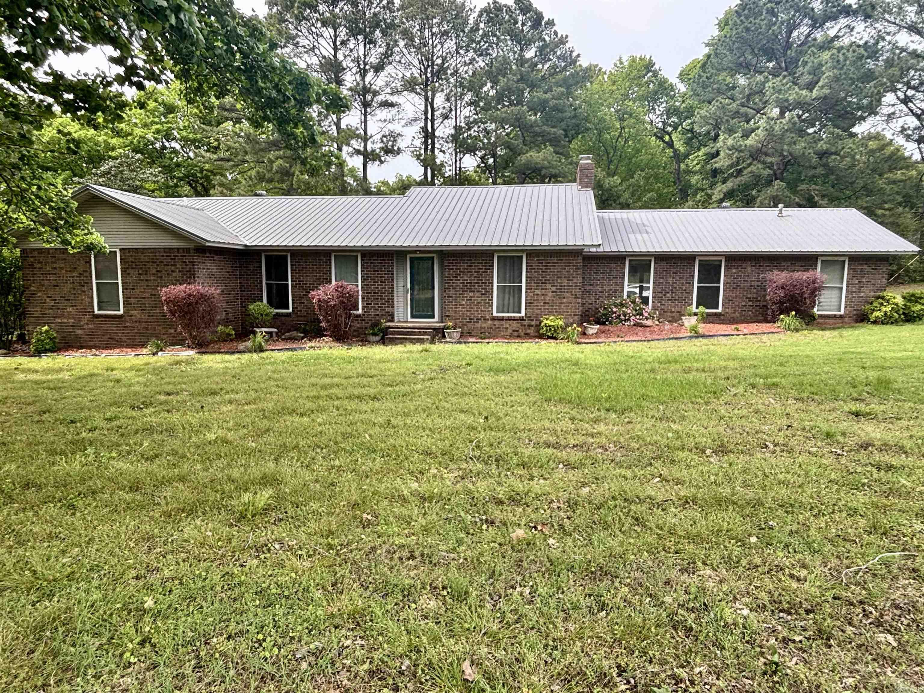102 Club House Drive Bald Knob, AR 72010