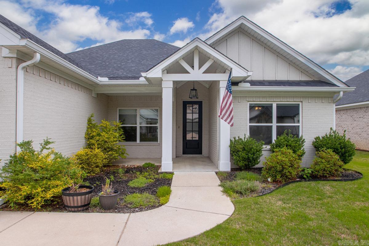 1428 Woolridge Dr  Benton, AR