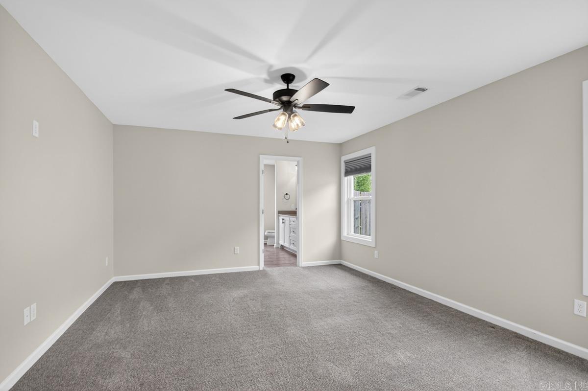 1428 Woolridge Dr  Benton, AR