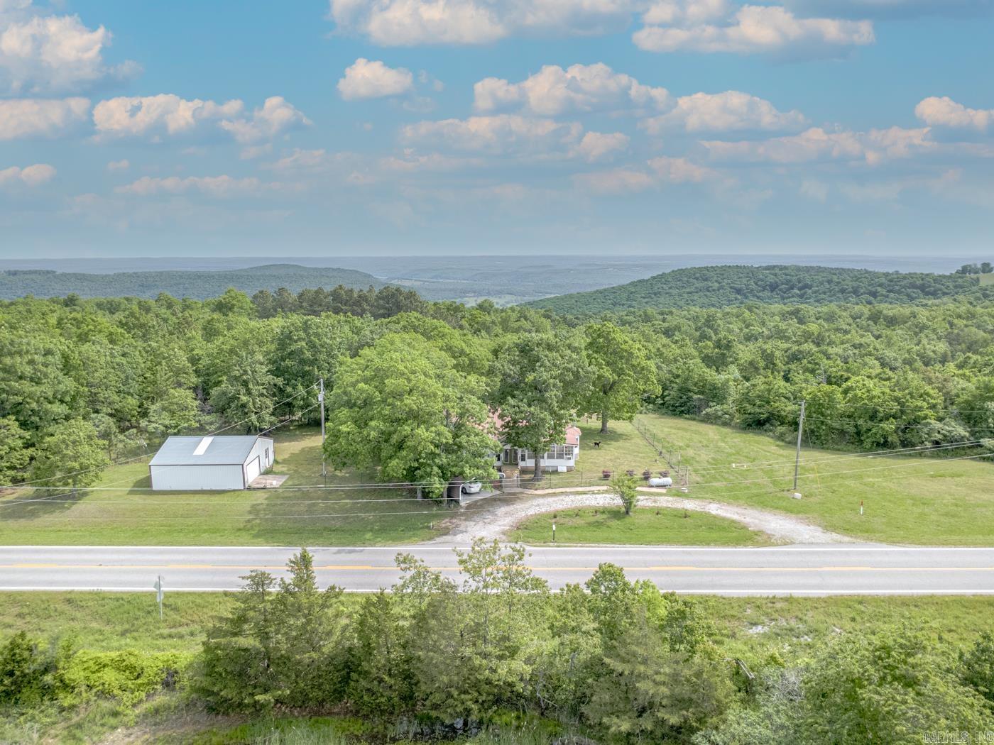 4874 Mountain View Road Mountain View, AR 72560