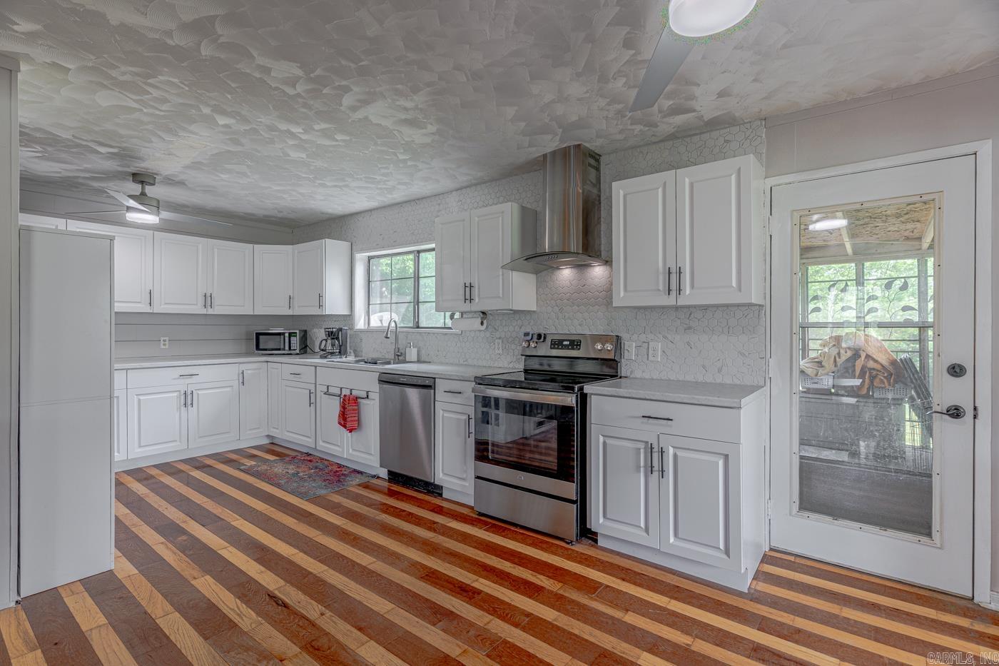 4874 Mountain View Road Mountain View, AR 72560