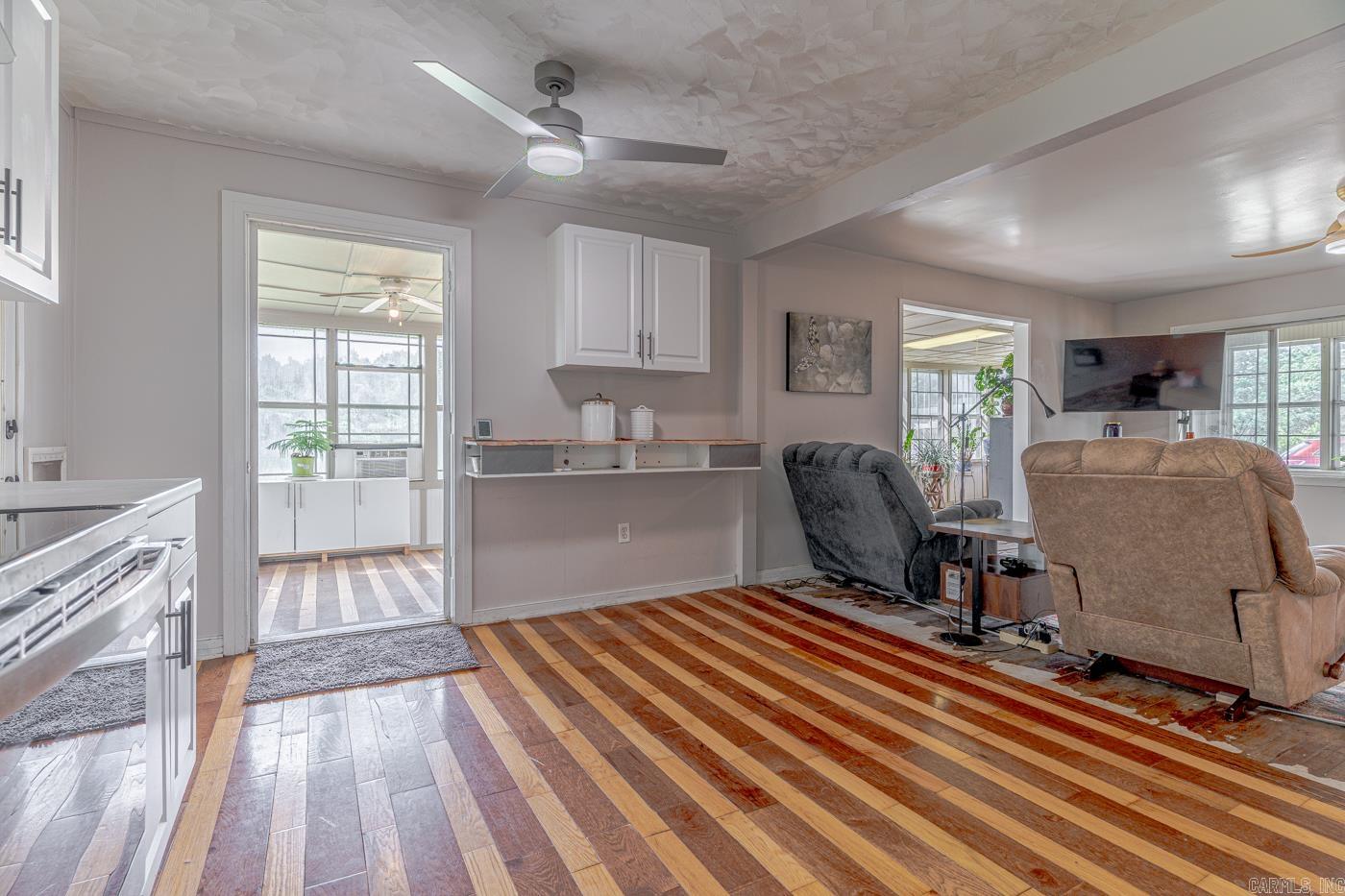 4874 Mountain View Road Mountain View, AR 72560