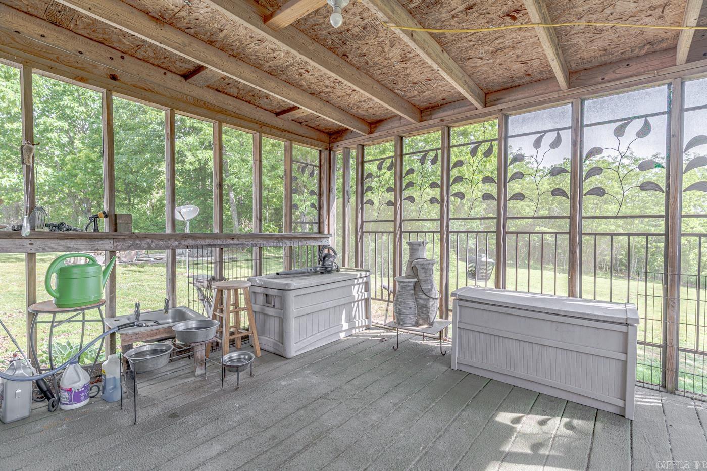 4874 Mountain View Road Mountain View, AR 72560