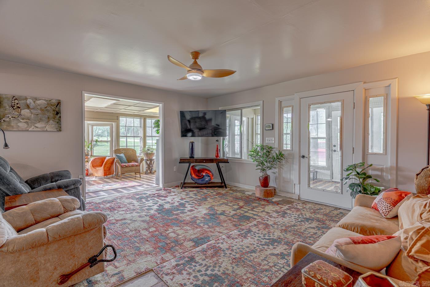 4874 Mountain View Road Mountain View, AR 72560