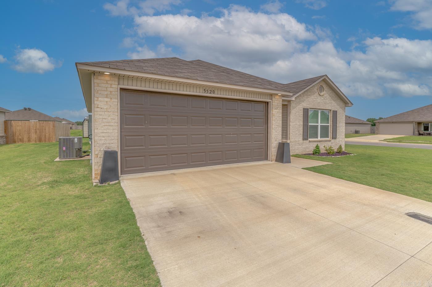5520 Mariposa Grove Dr  Jonesboro, AR