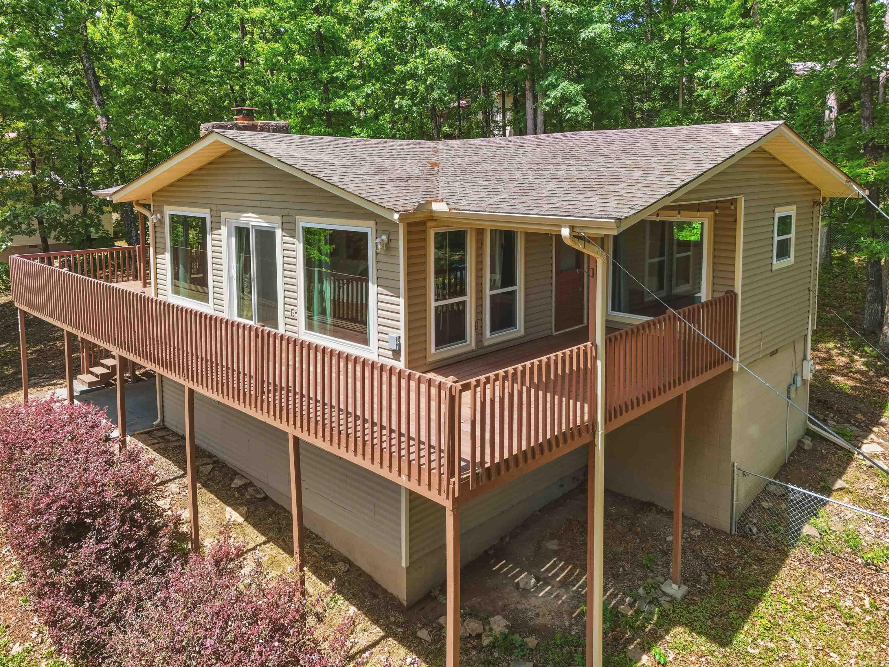 171 Pine Knot  Fairfield Bay, AR