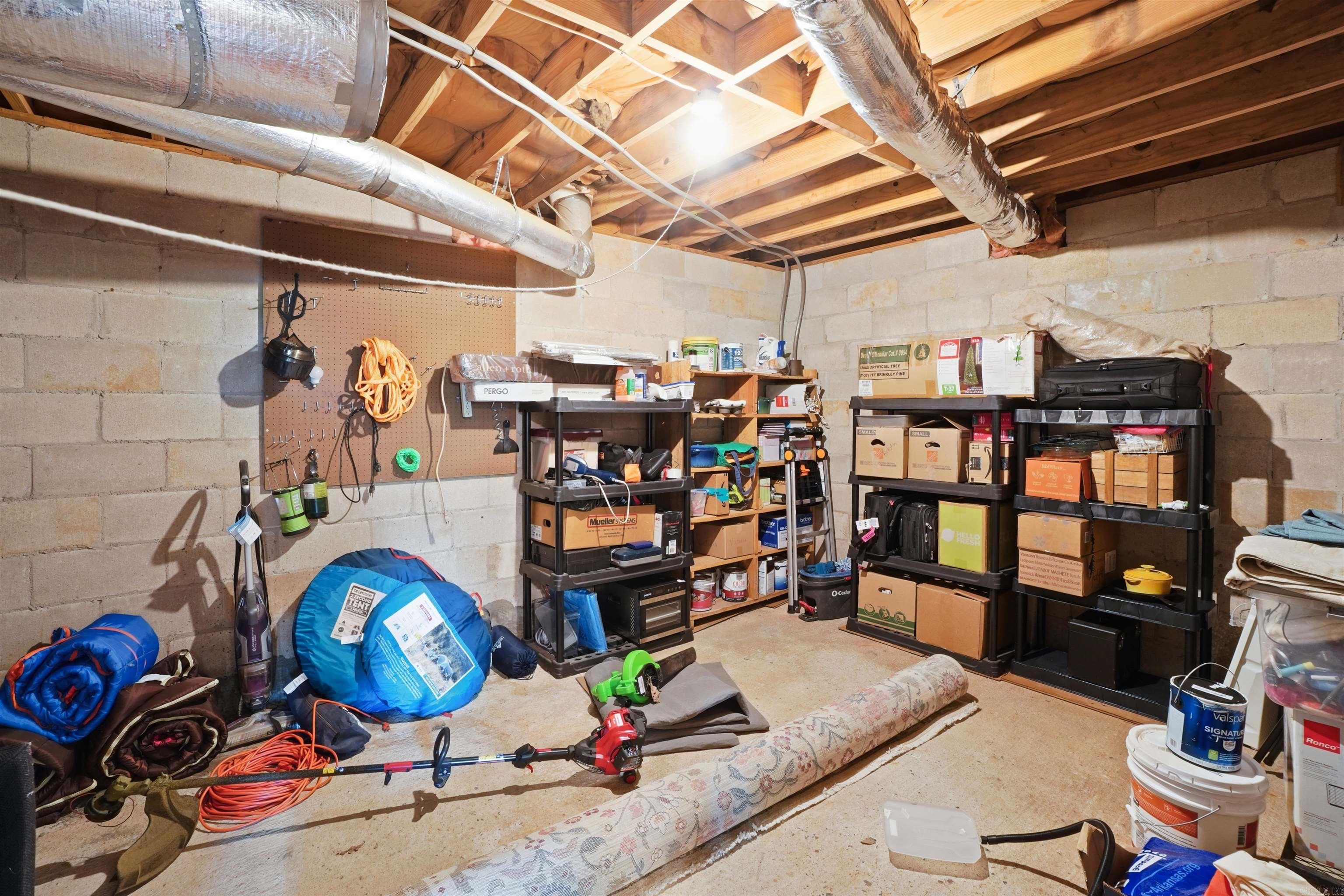 171 Pine Knot  Fairfield Bay, AR
