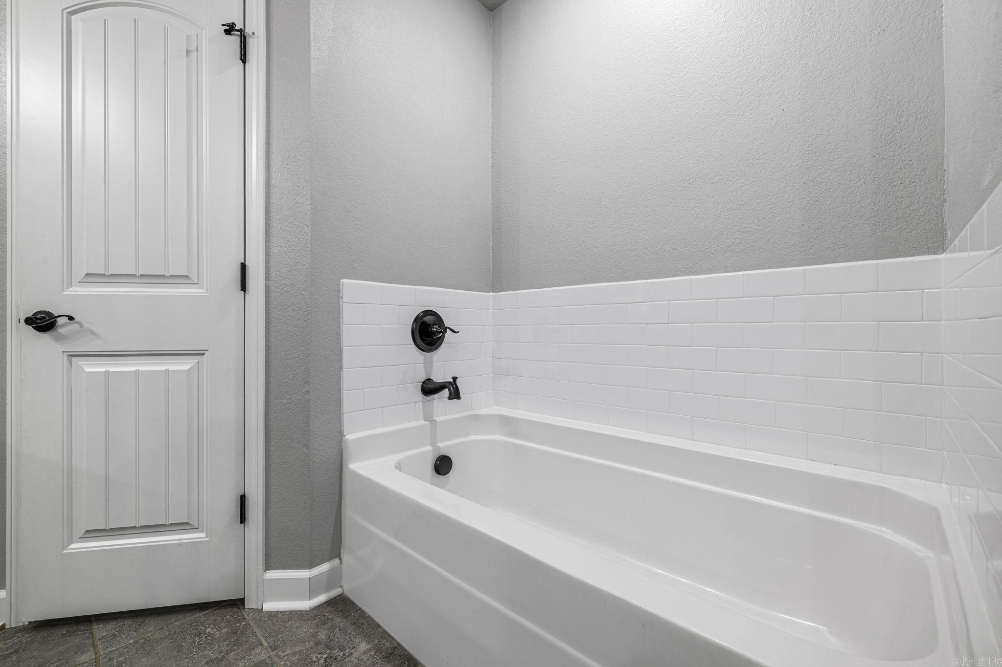 33 Cimarron Cir  Cabot, AR