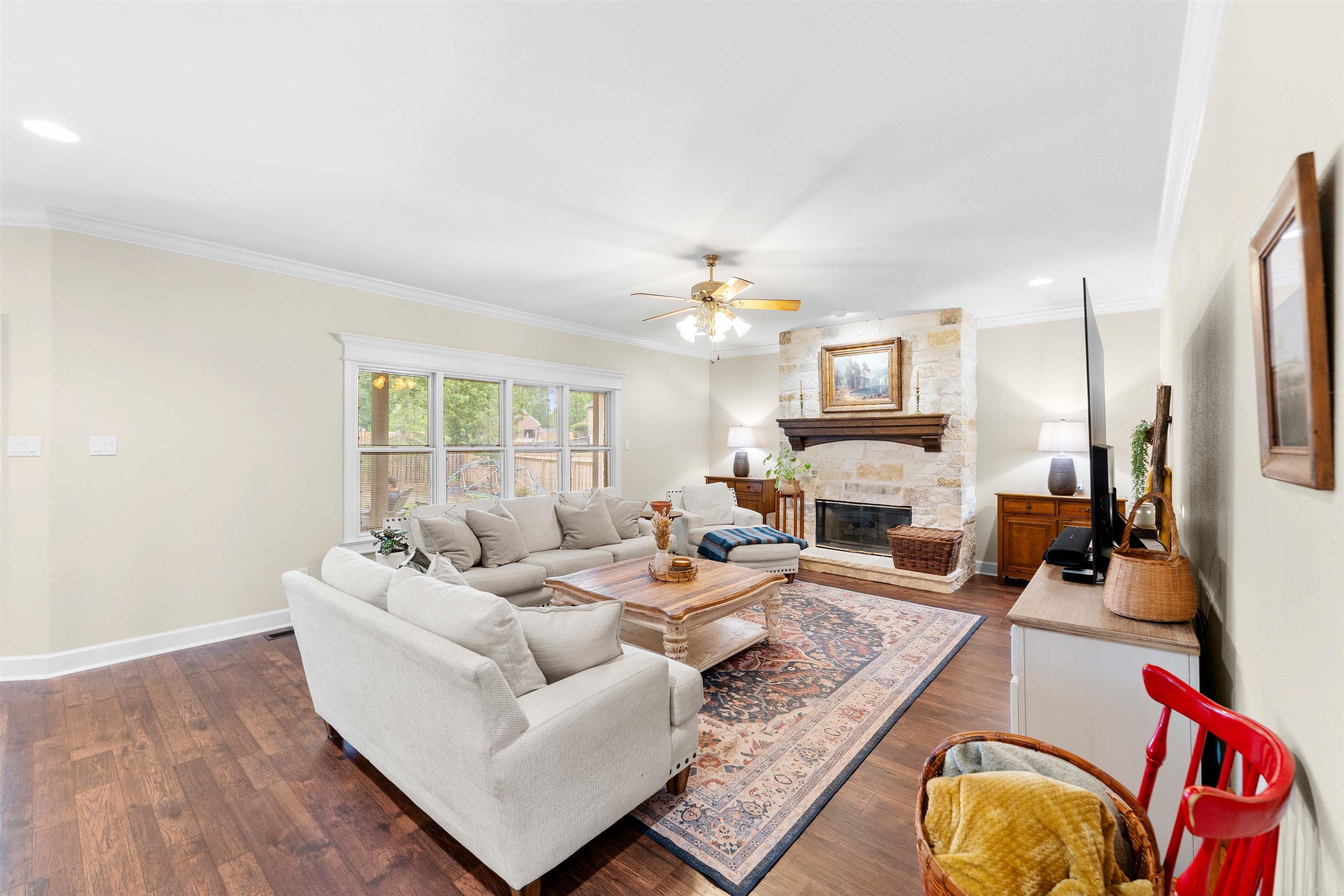 5721 Riviera  Benton, AR