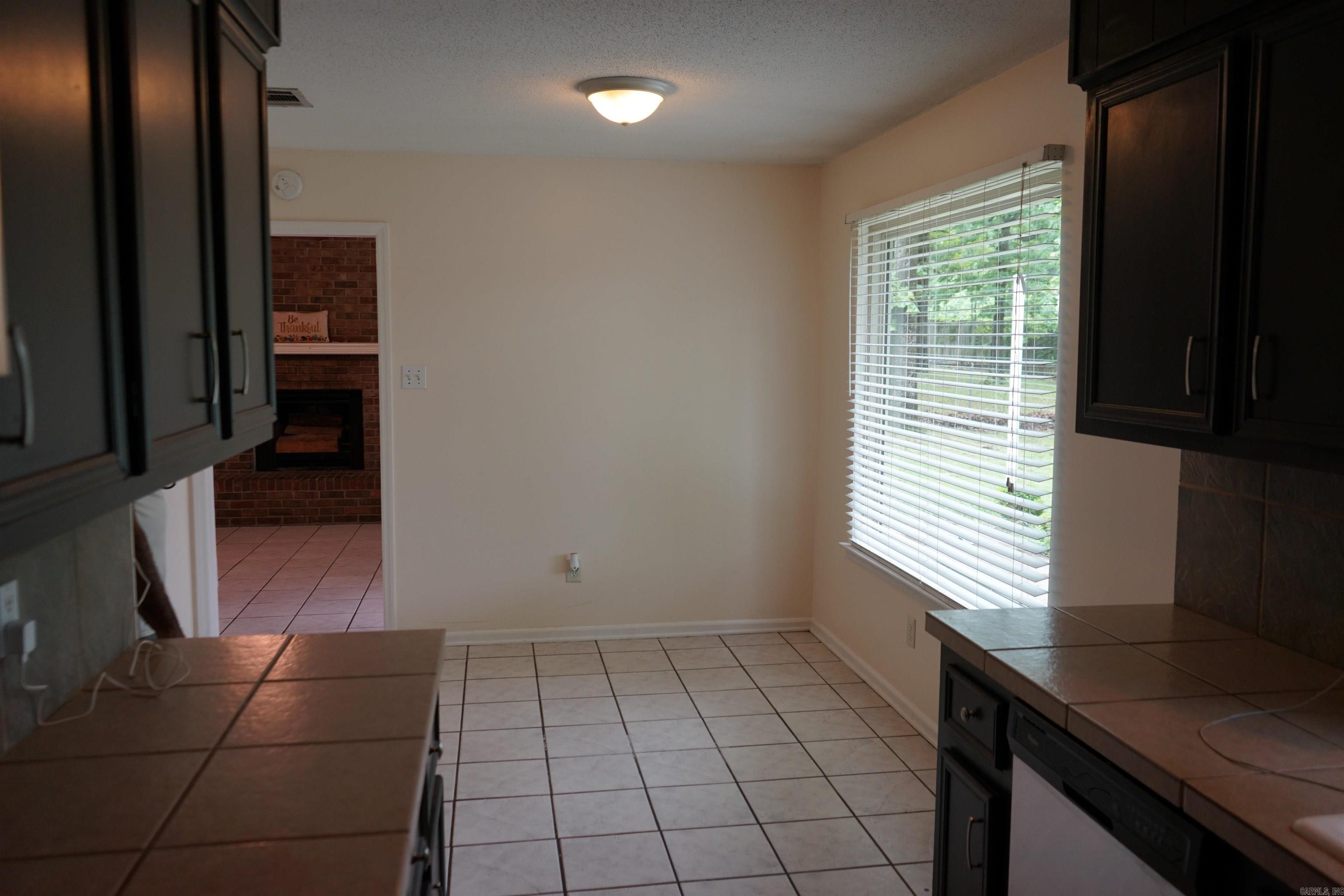 1412 Green Mountain Dr  Little Rock, AR