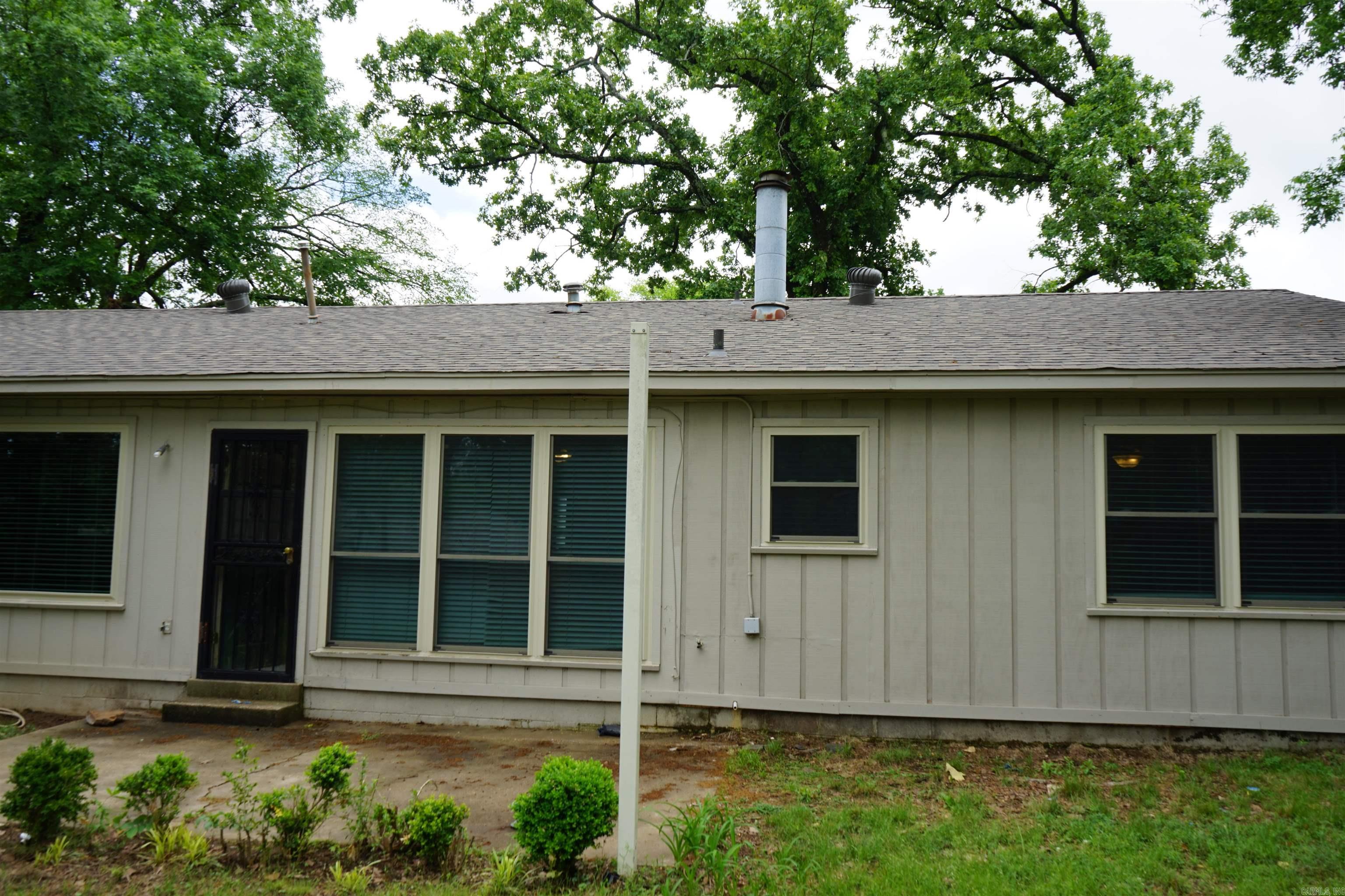 1412 Green Mountain Dr  Little Rock, AR