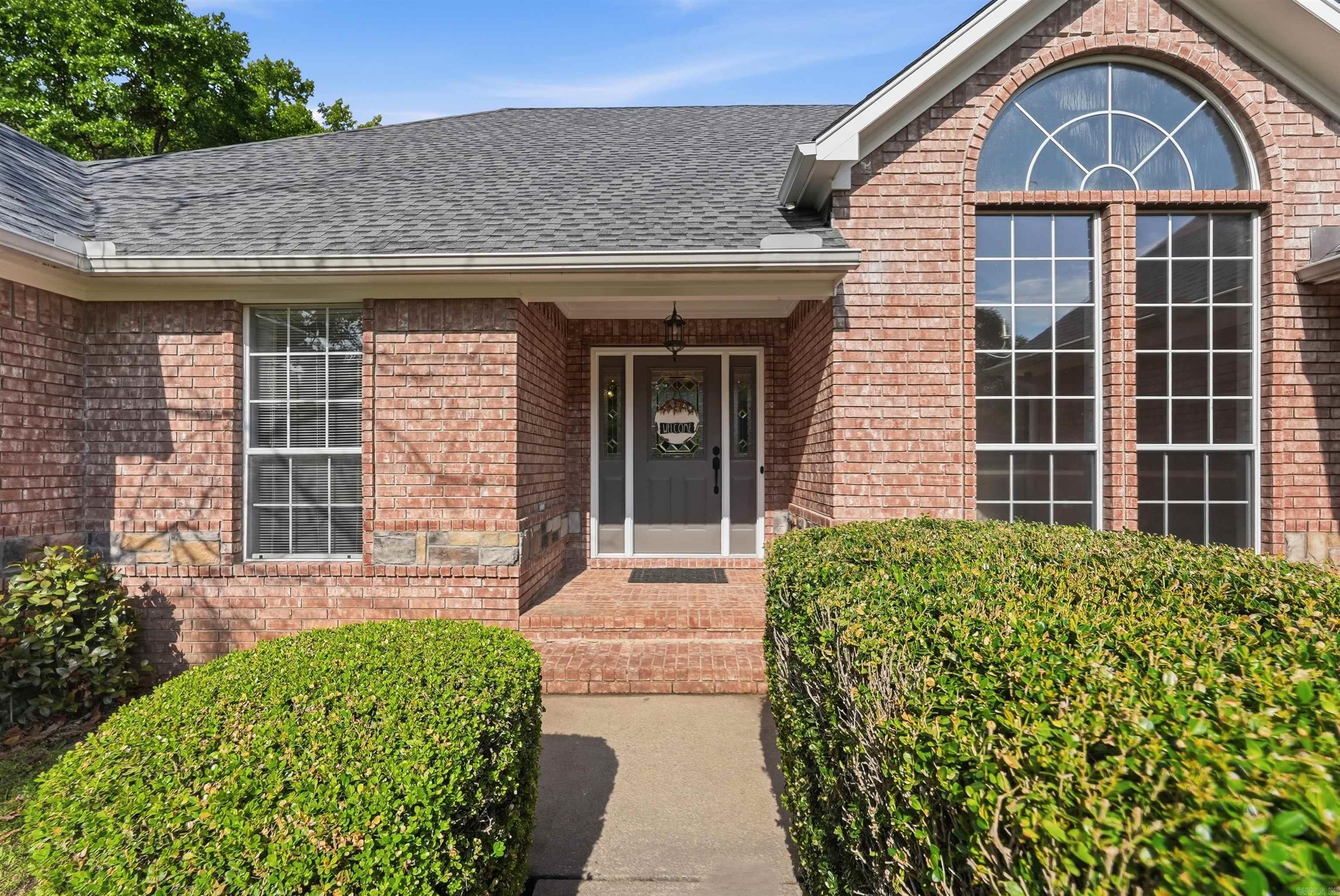 8 Scenic Point  Greenbrier, AR