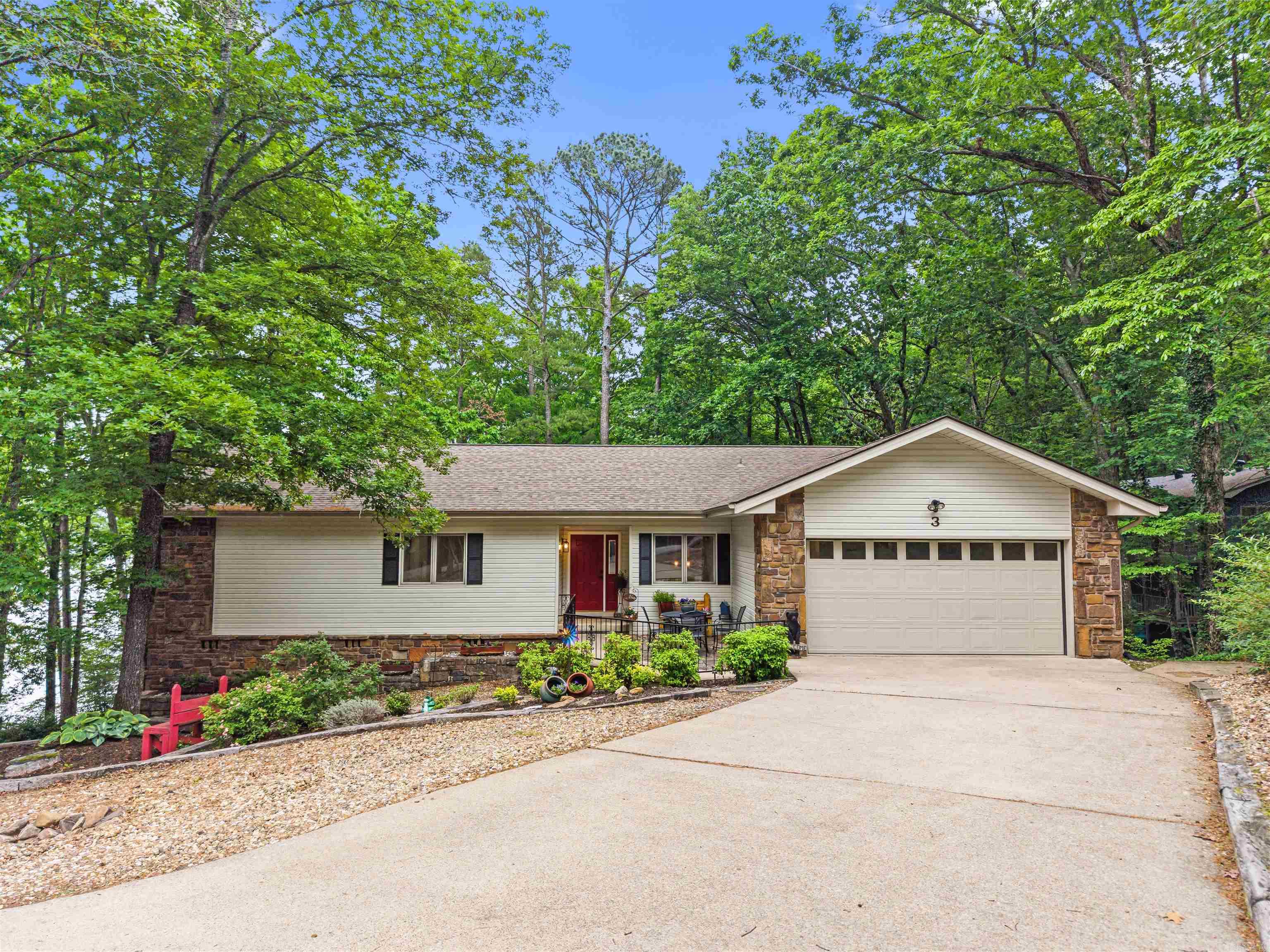3 Alcora  Hot Springs Village, AR