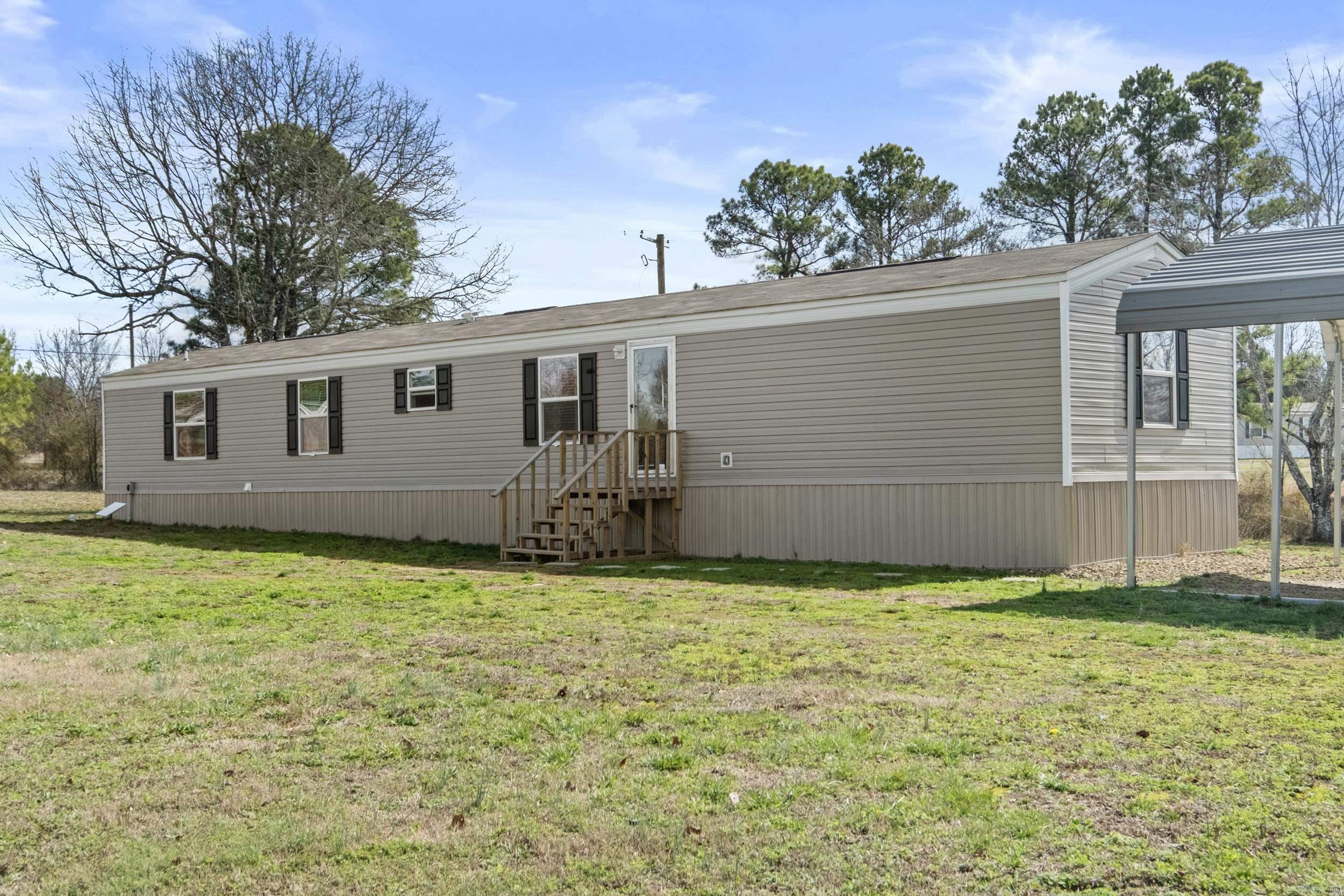 127 Wallis  Bald Knob, AR