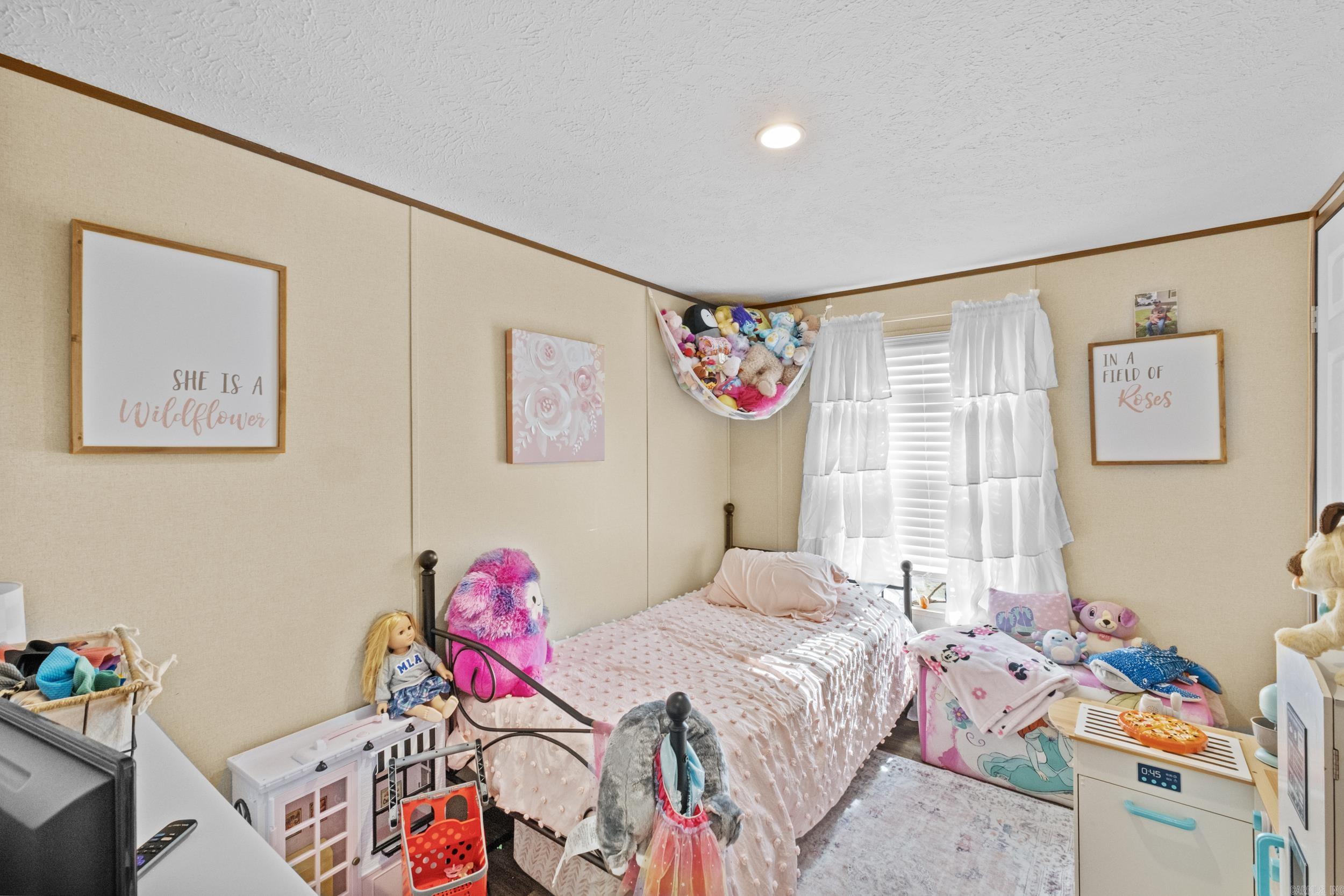 127 Wallis  Bald Knob, AR