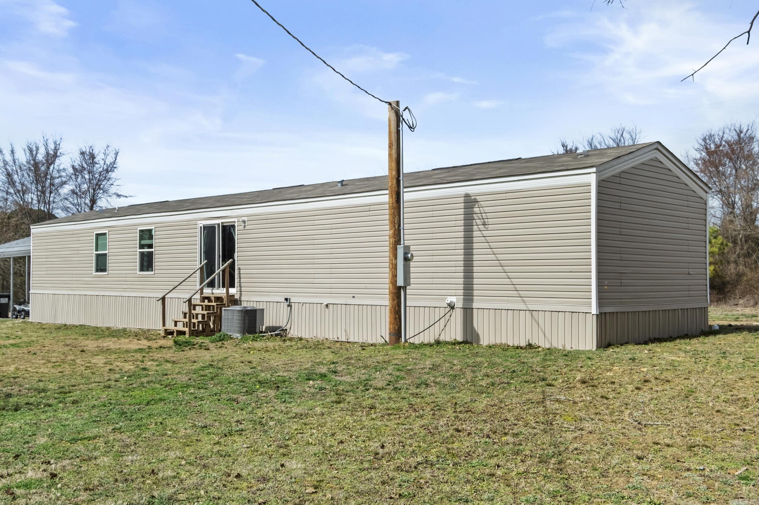 127 Wallis  Bald Knob, AR