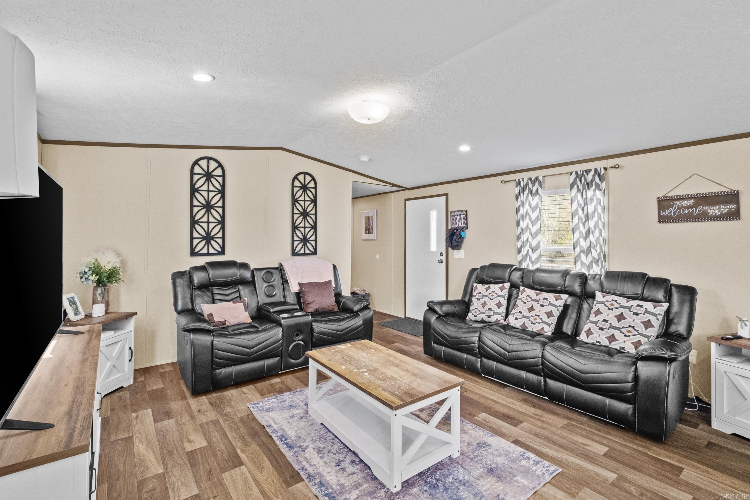 127 Wallis  Bald Knob, AR