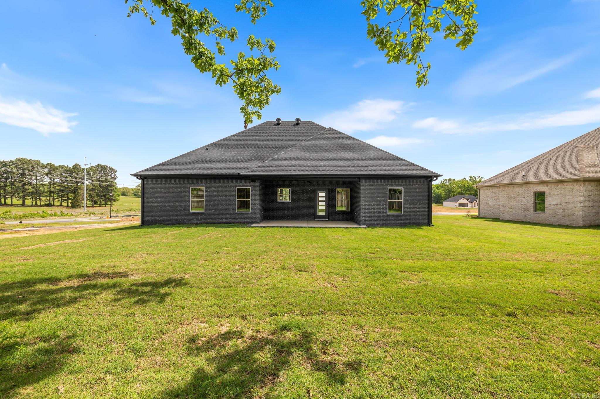 744 Grand Valley  Austin, AR
