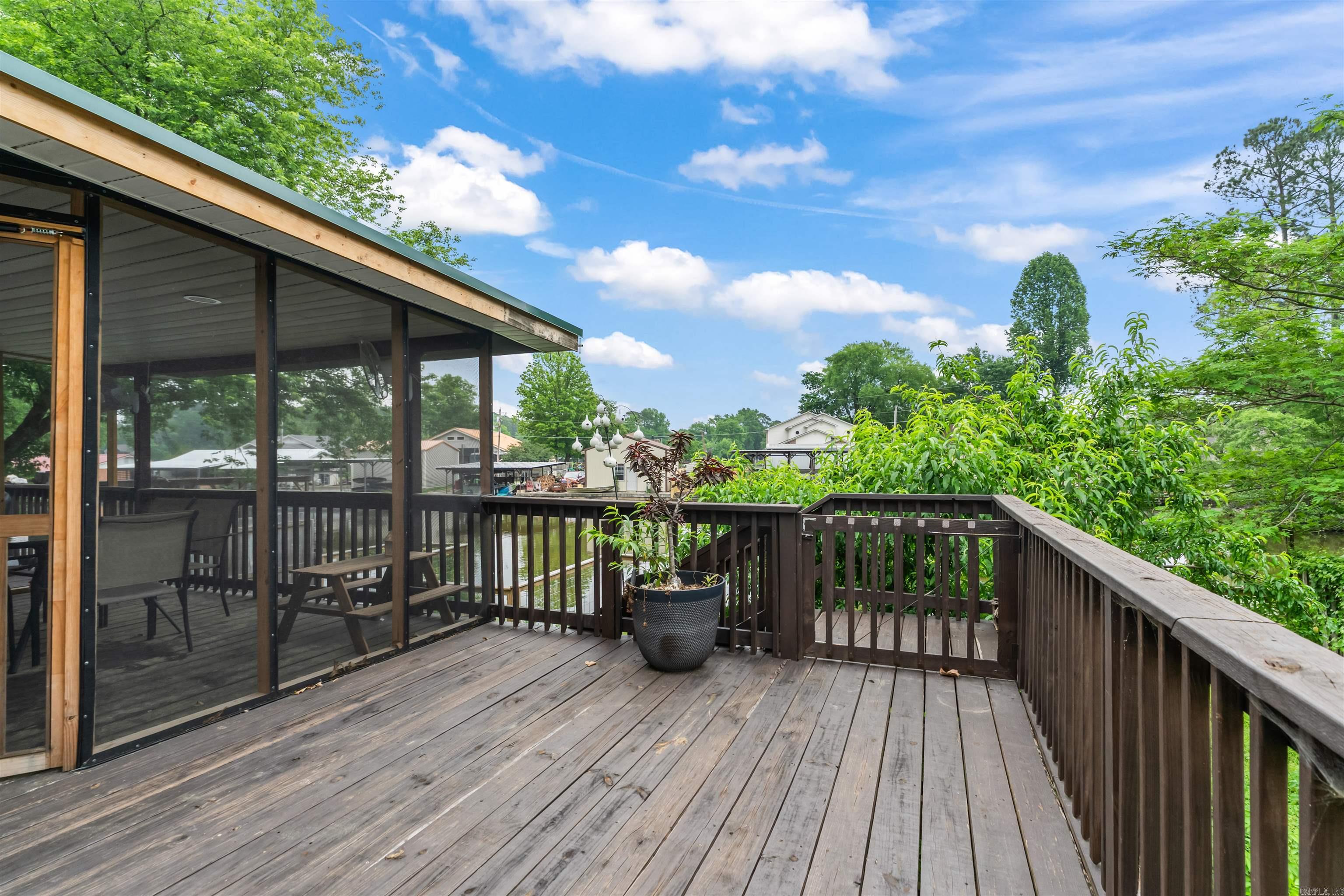 112 Quaker  Royal, AR