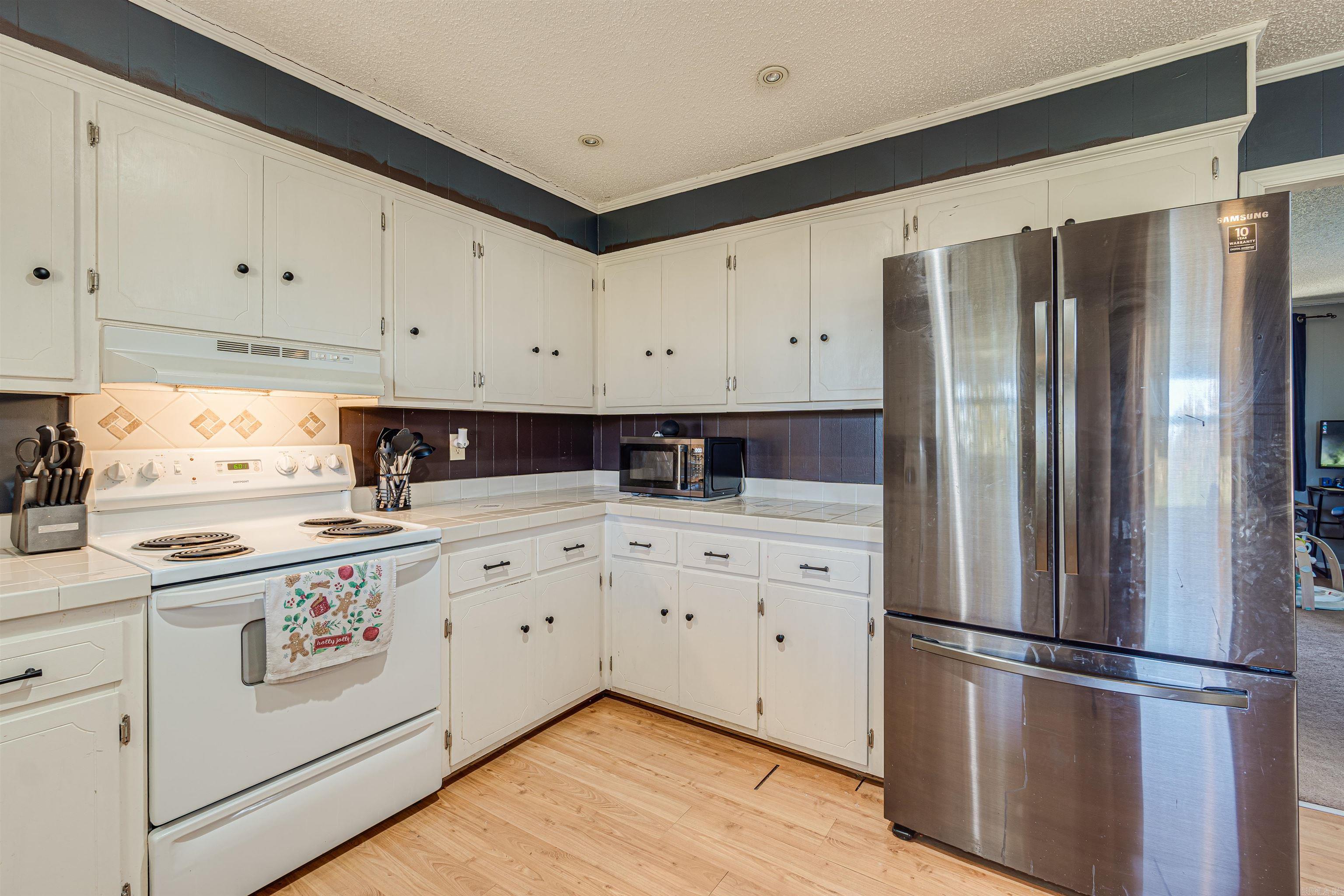 25 Fred  Mayflower, AR