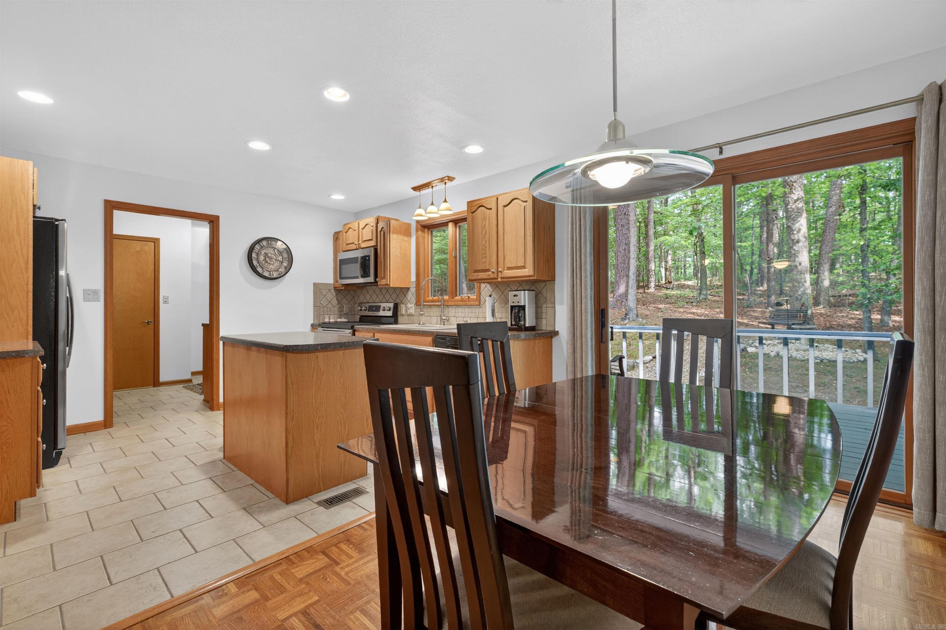 67 Zarmora Way Hot Springs Village, AR 71909
