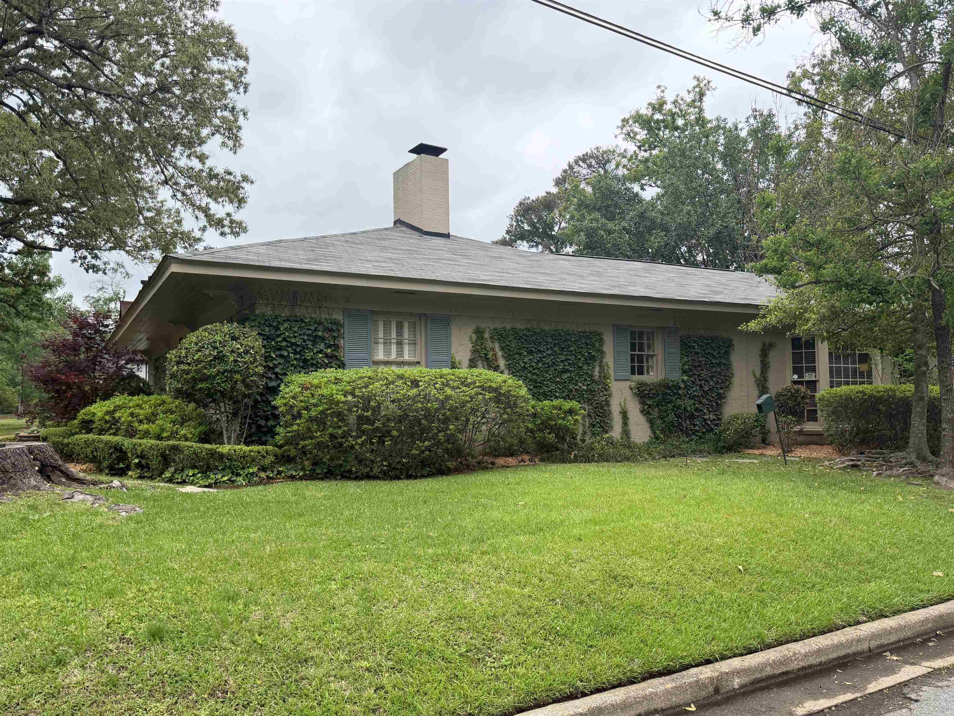 901 W 36th  Pine Bluff, AR