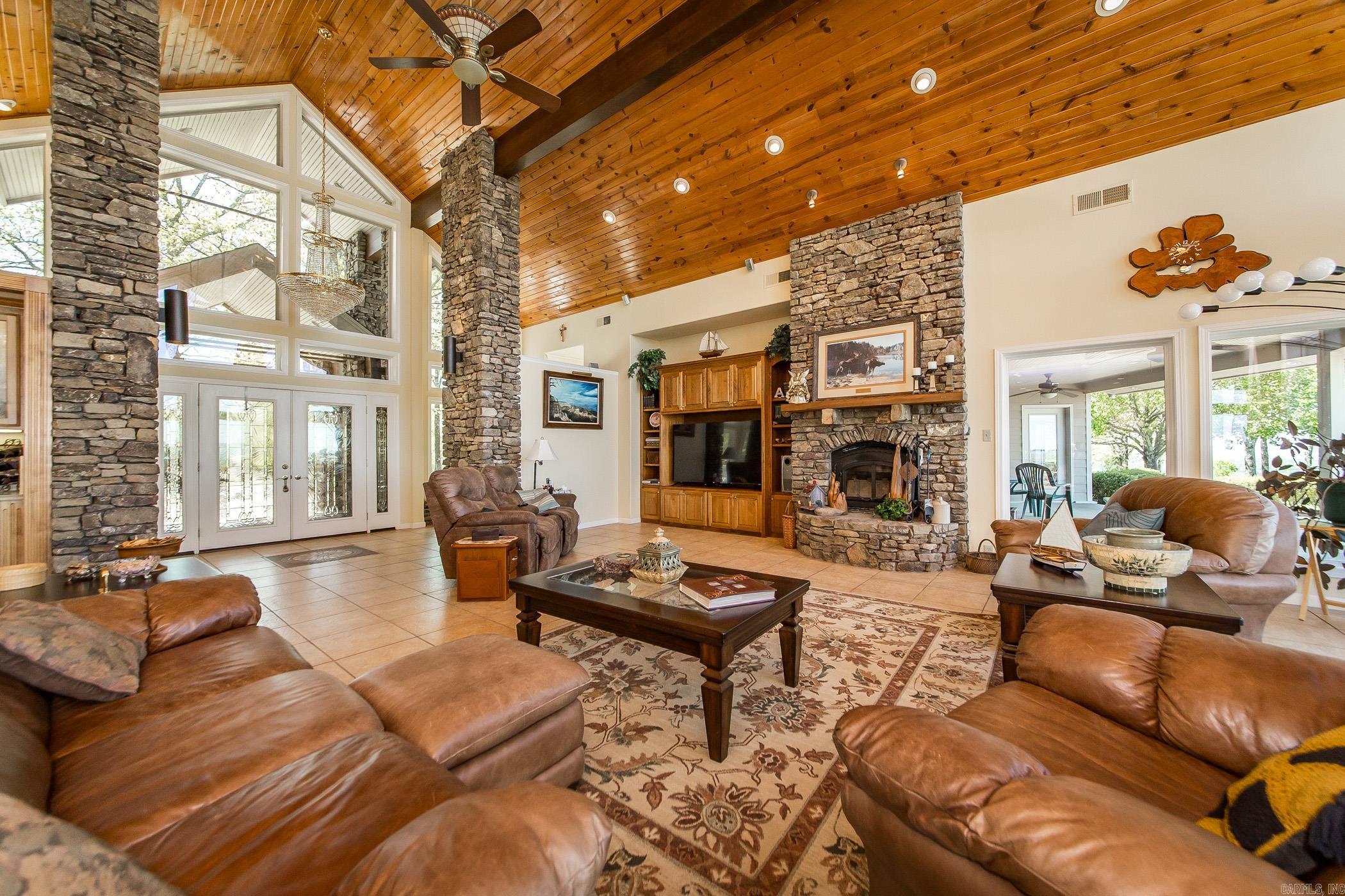 450 Cliffview  Quitman, AR