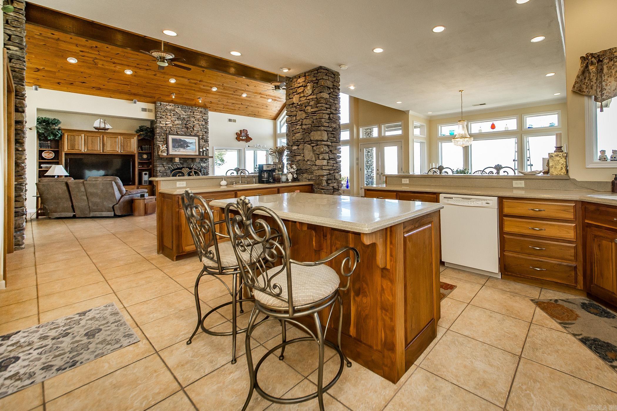 450 Cliffview  Quitman, AR