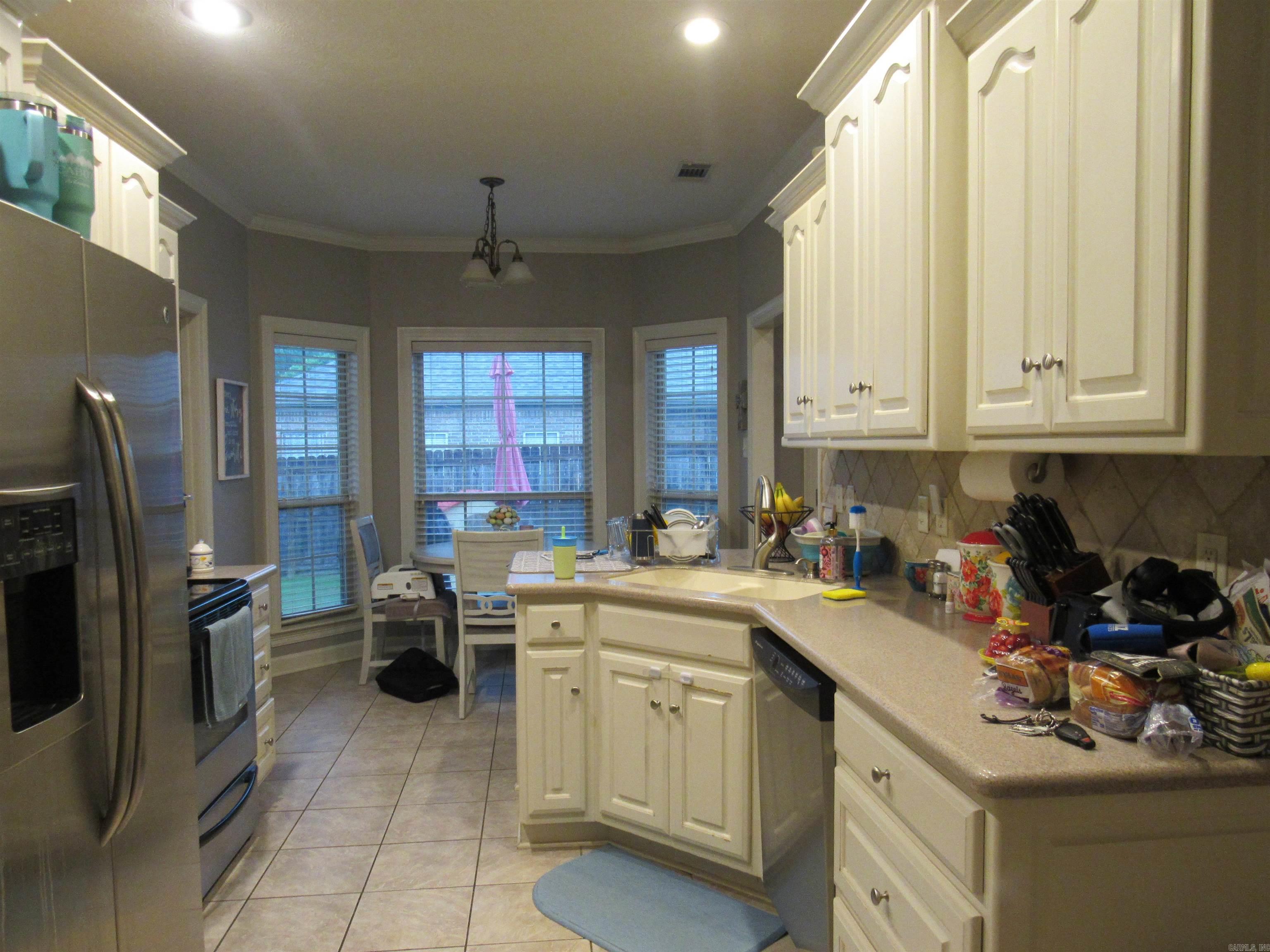 14 Emily Cv  Cabot, AR