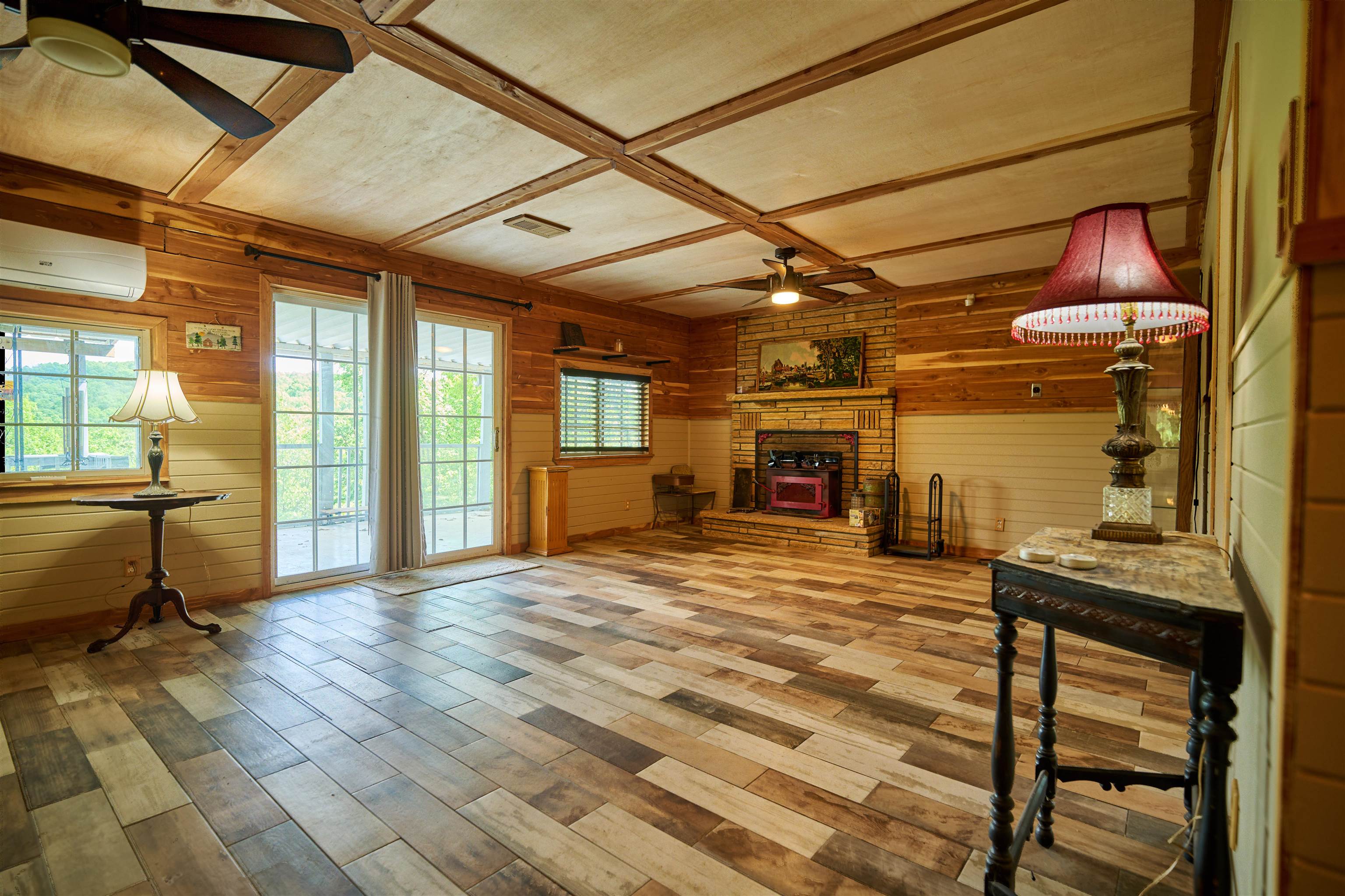 330 Robin Hood Ln  Hardy, AR