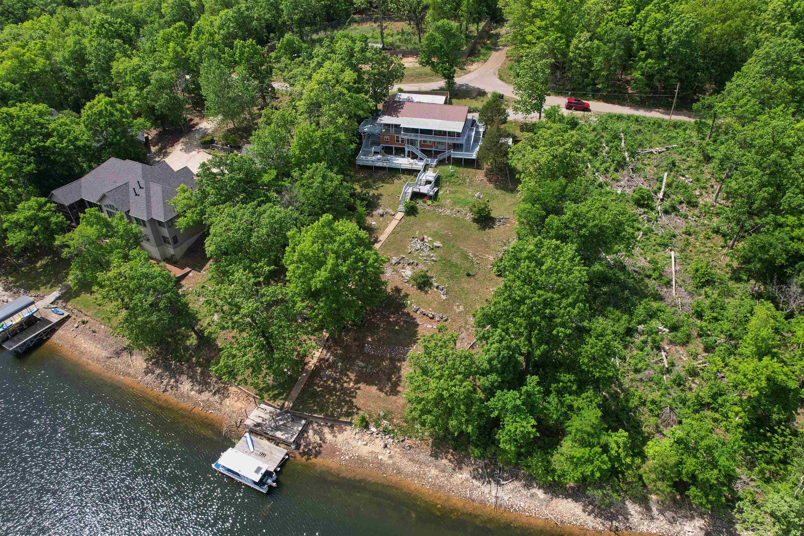 330 Robin Hood Ln  Hardy, AR