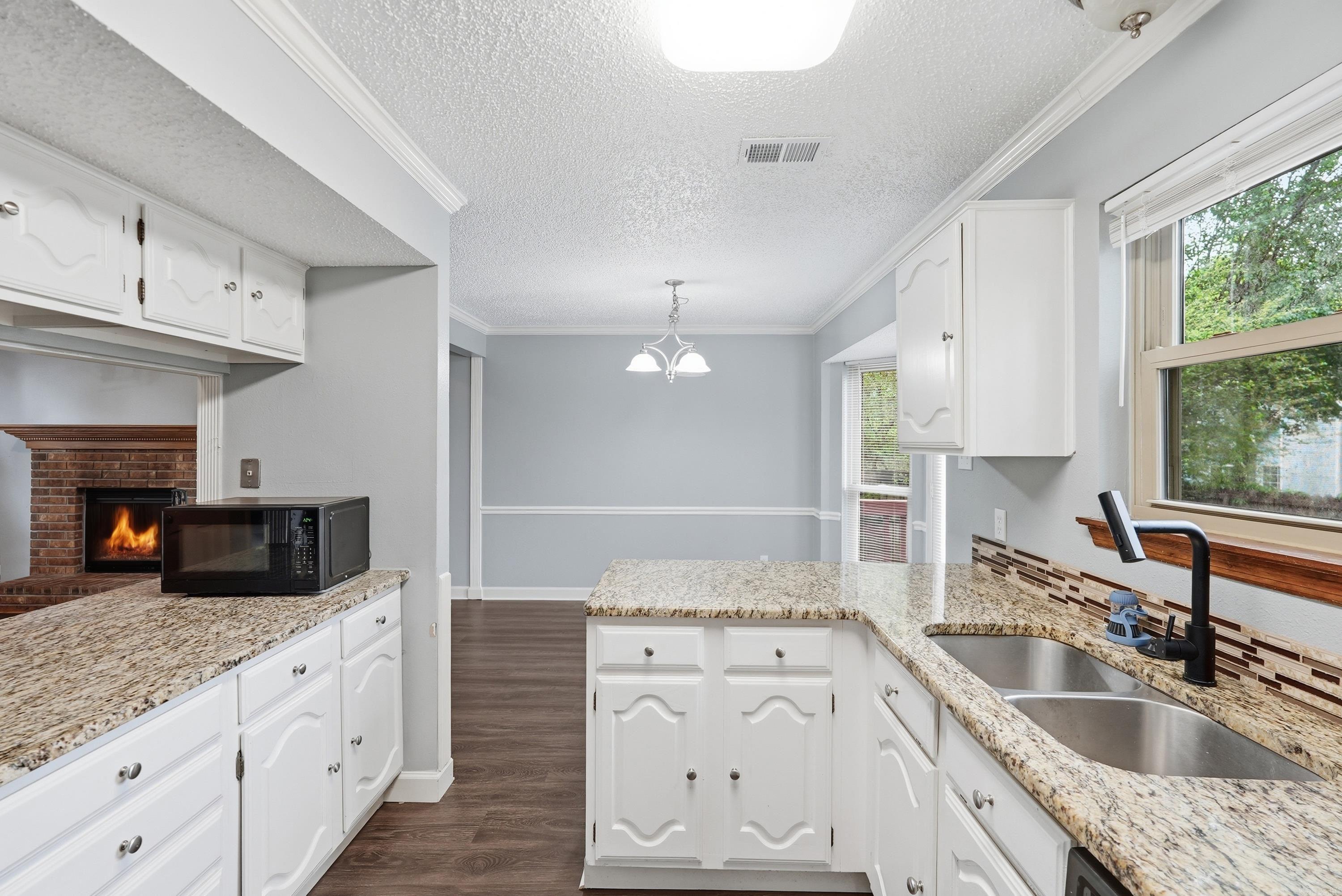 7 Evert Court  Little Rock, AR
