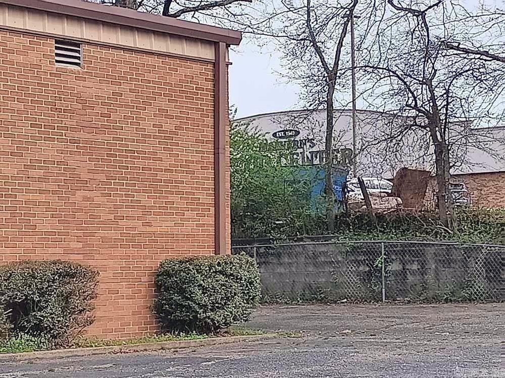 127 W 5th  Malvern, AR