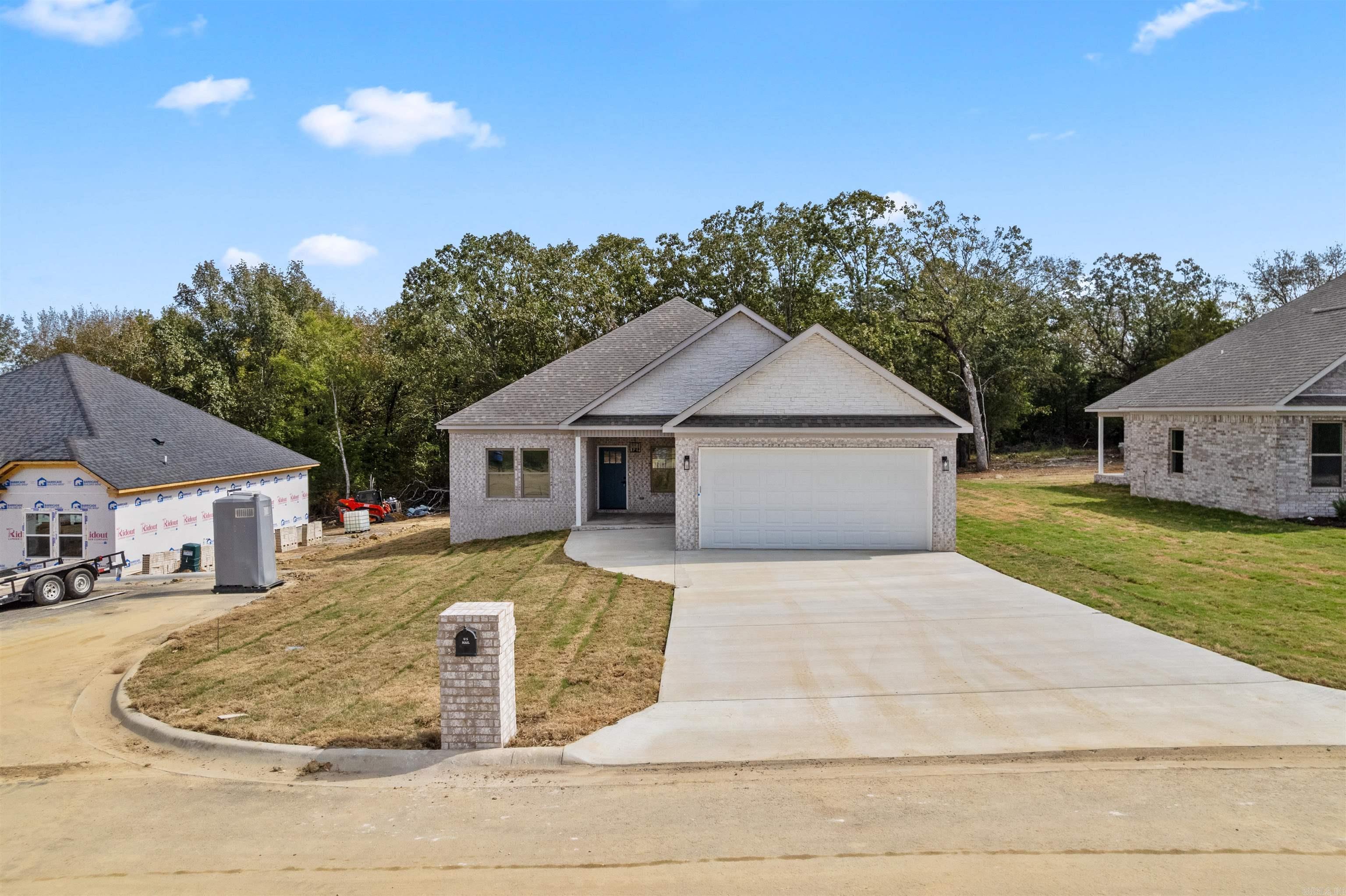 514 Madeleine Circle  Austin, AR