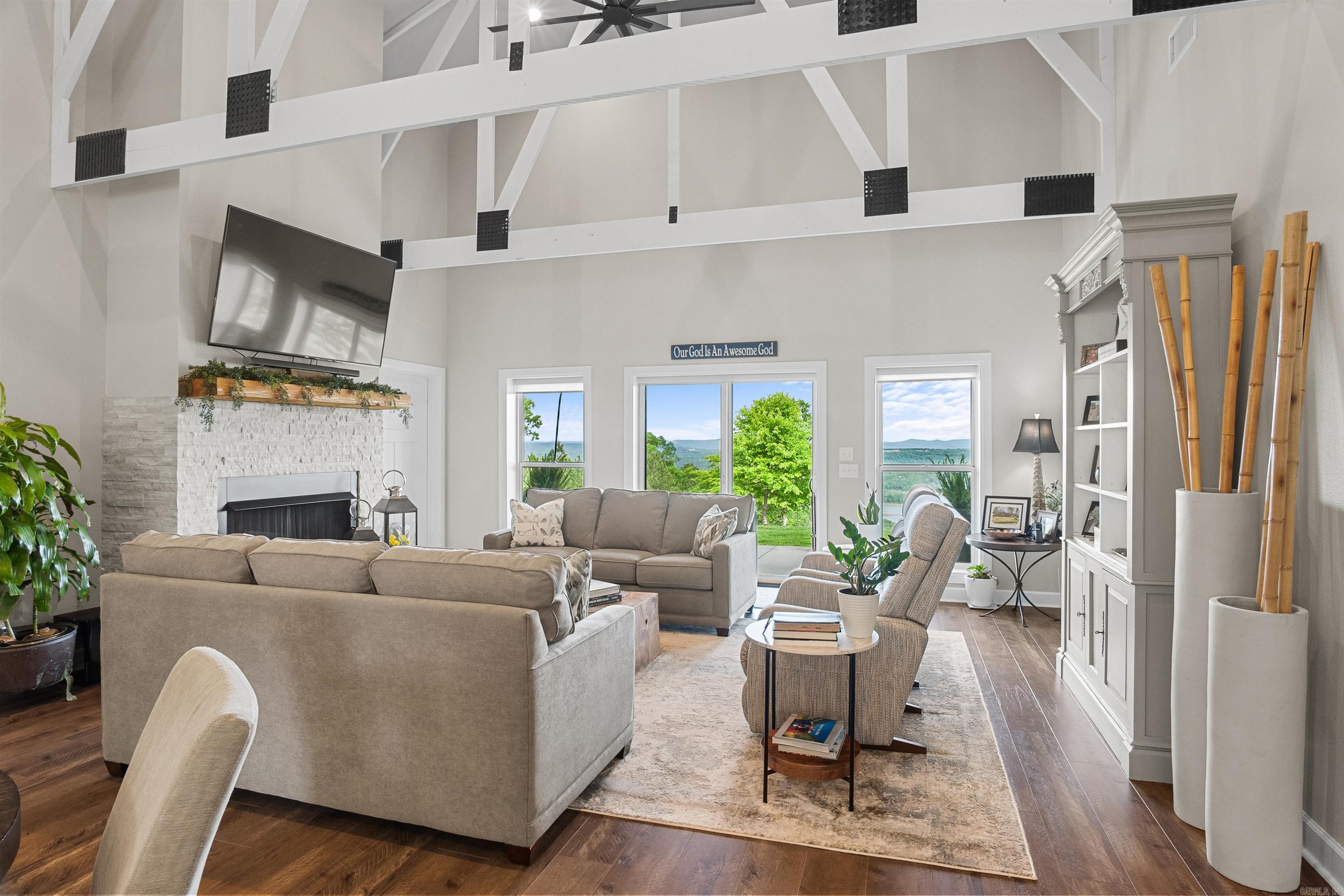 306 Rocky Point  Bee Branch, AR